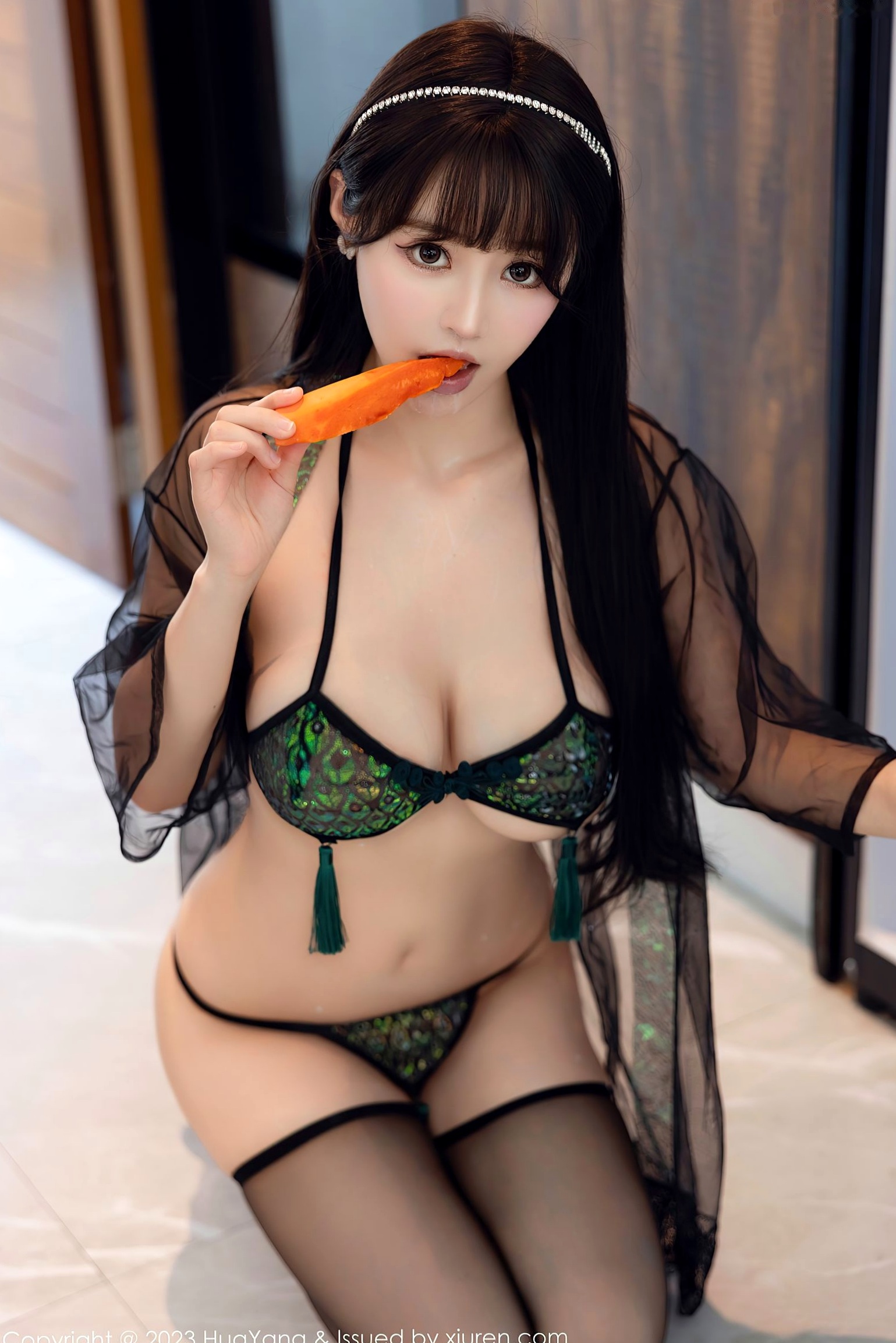 Gallery - 朱可儿Flora花漾 - Flower私房写真，魅惑蕾丝内衣配黑丝，甜美颜值与火辣身材的禁忌诱惑性感诱惑内衣黑丝私房照 女神私房照_秀色女神 - image 25
