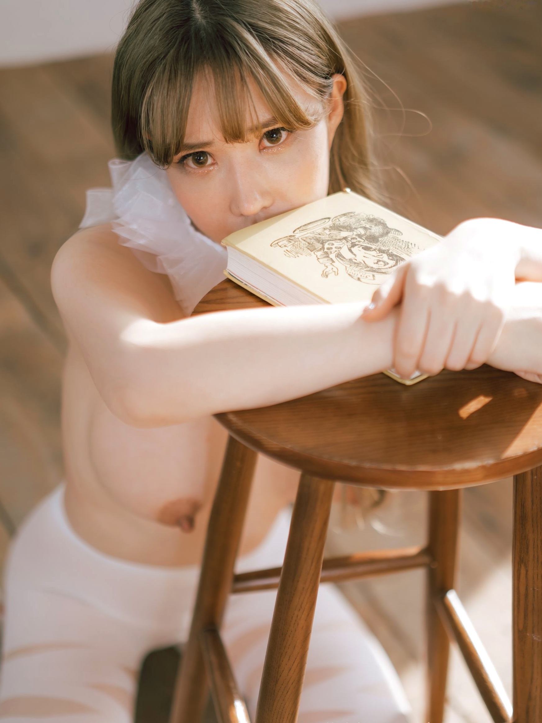 Gallery - 韩国美女银河Eunha私房艺术写真，清新丝袜性感大尺度诱惑，感伤情调唯美赏析 (Bimilstory Vol.05)女神私房照性感大尺度丝袜 女神私房照_秀色女神 - image 11