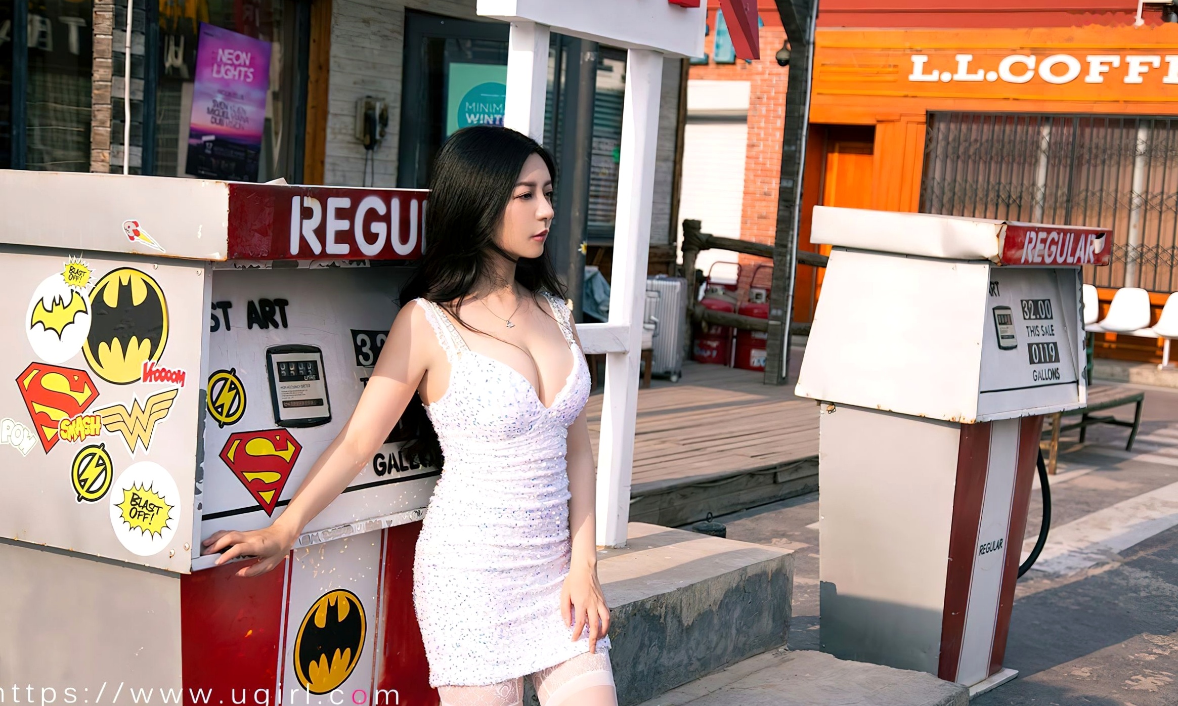 Gallery - UGirlsApp尤果圈 - Chiness Model 爱尤物 - Love Beauty -2475尤果合辑-《性感为何物》，时尚写真透视衬衫浴缸与职场蕾丝御姐私房照爱尤物 - Love Beauty 性感诱惑私房照御女郎 - Royal Lady 尤物 女神私房照_秀色女神 - image 28