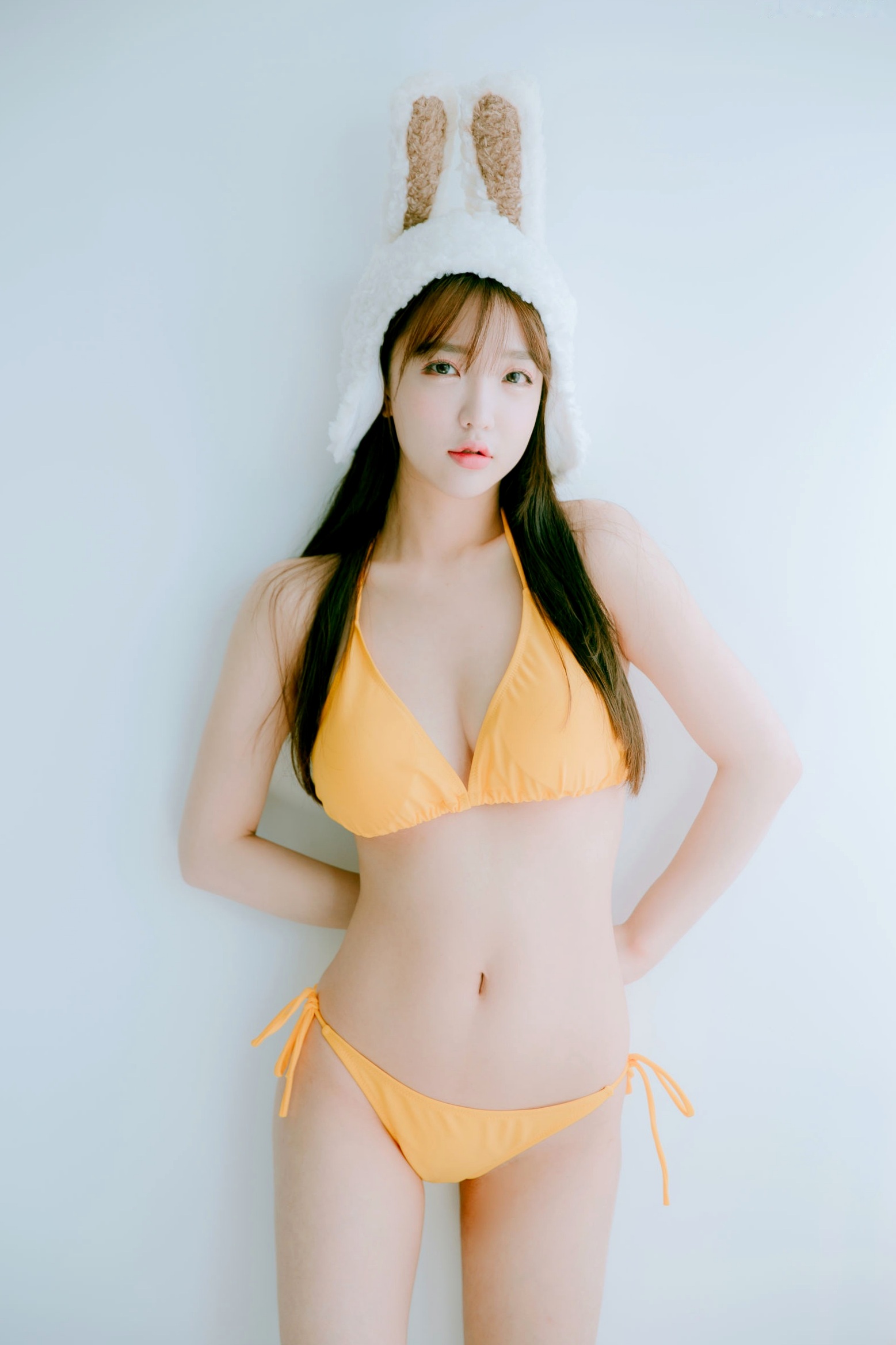 Gallery - 韩国尤物孙乐乐Son Ye Eun兔耳比基尼写真，清新甜美与性感诱惑的完美碰撞韩国性感诱惑清新比基尼 女神私房照_秀色女神 - image 4