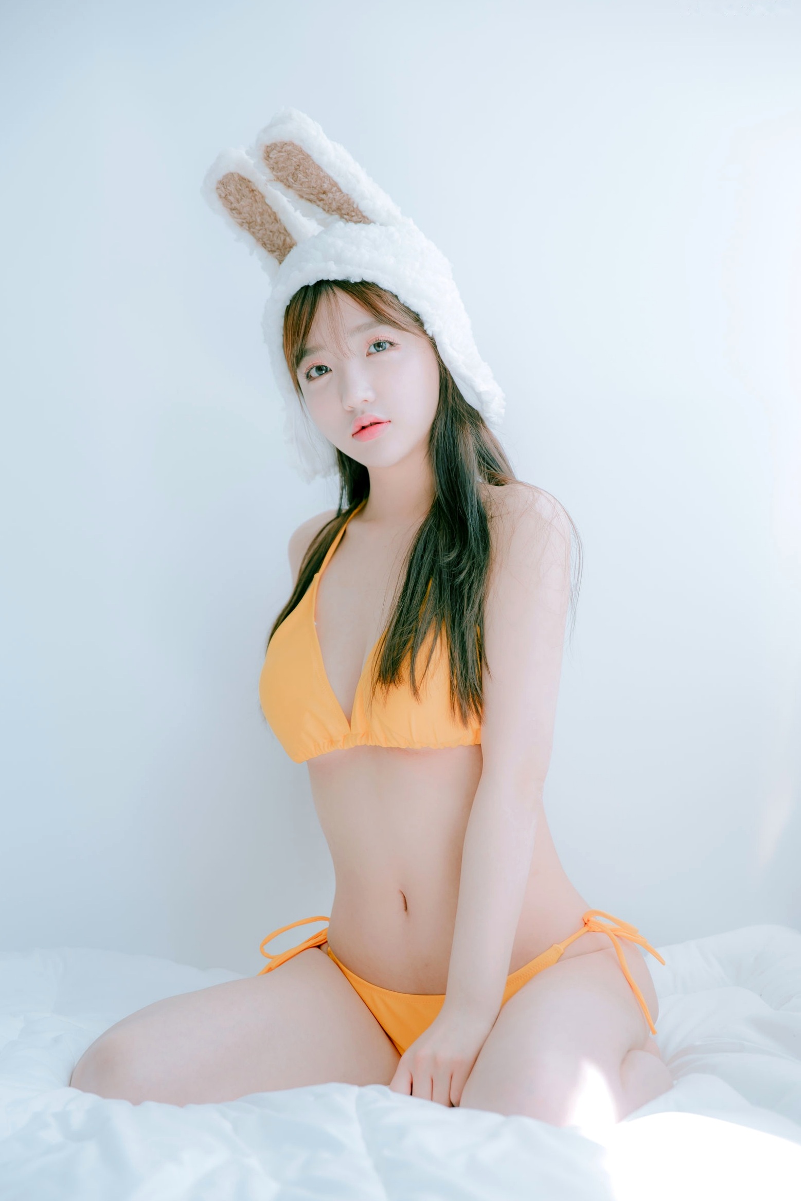 Gallery - 韩国尤物孙乐乐Son Ye Eun兔耳比基尼写真，清新甜美与性感诱惑的完美碰撞韩国性感诱惑清新比基尼 女神私房照_秀色女神 - image 13