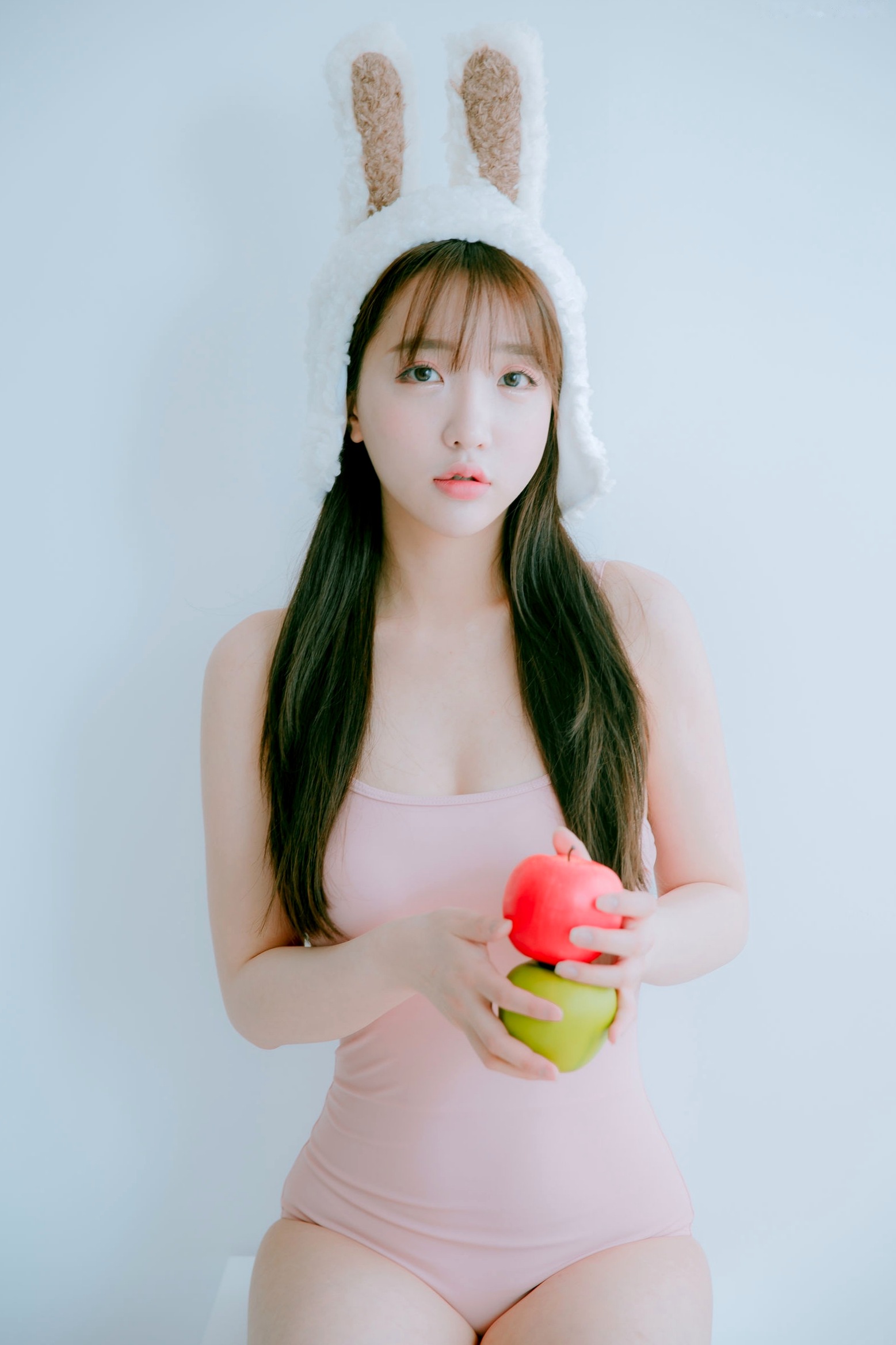 Gallery - 韩国尤物孙乐乐Son Ye Eun兔耳比基尼写真，清新甜美与性感诱惑的完美碰撞韩国性感诱惑清新比基尼 女神私房照_秀色女神 - image 45