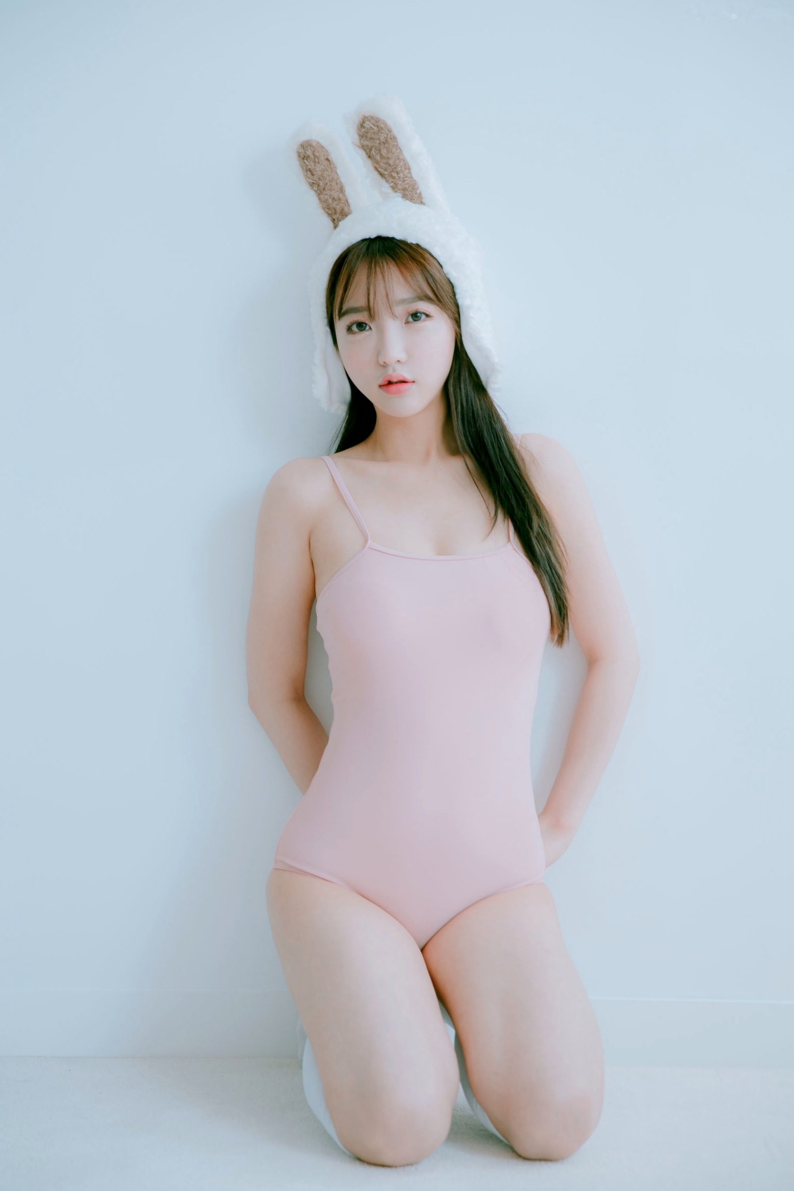 Gallery - 韩国尤物孙乐乐Son Ye Eun兔耳比基尼写真，清新甜美与性感诱惑的完美碰撞韩国性感诱惑清新比基尼 女神私房照_秀色女神 - image 58