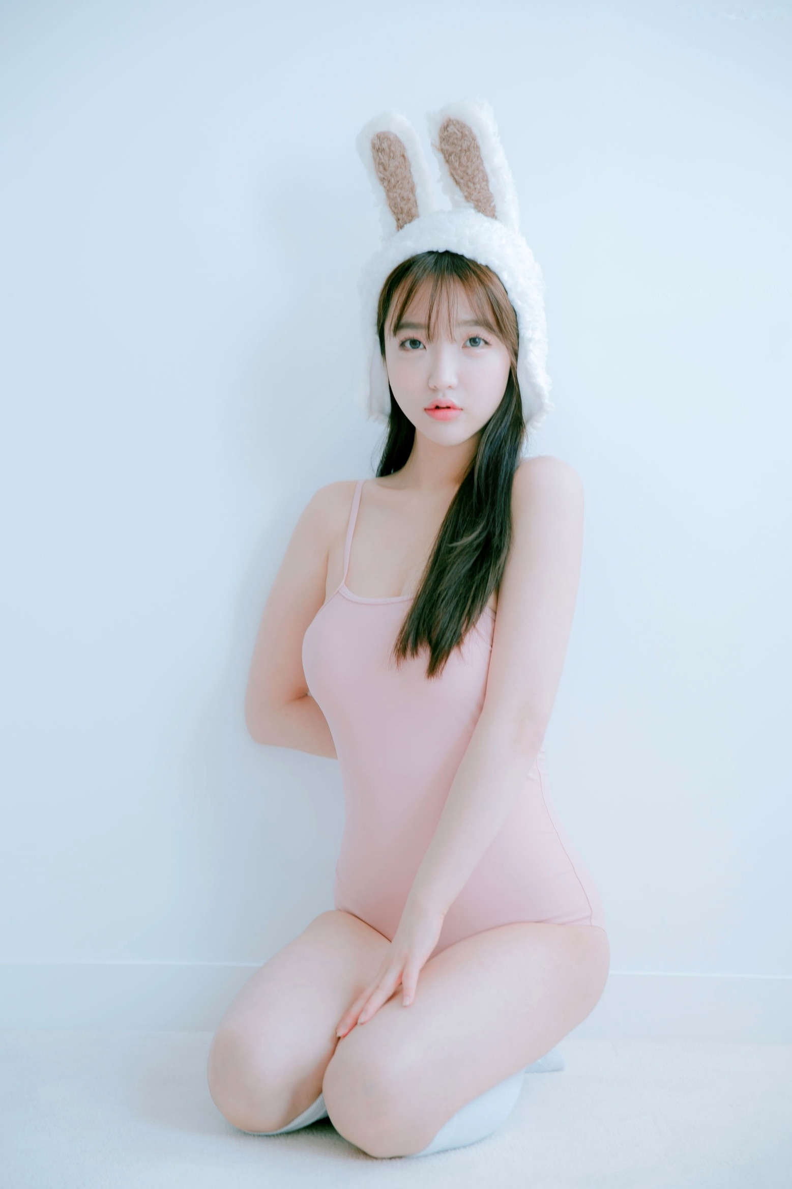 Gallery - 韩国尤物孙乐乐Son Ye Eun兔耳比基尼写真，清新甜美与性感诱惑的完美碰撞韩国性感诱惑清新比基尼 女神私房照_秀色女神 - image 59