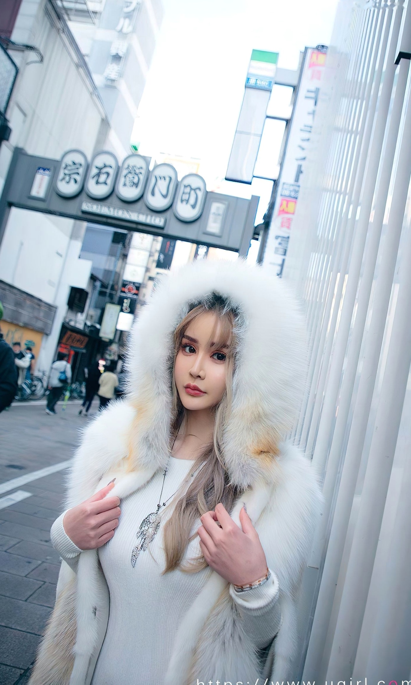 Gallery - UGirlsApp尤果圈 - Chiness Model 爱尤物 - Love Beauty -2471-青树-《东京恋曲》-日本东京时尚街拍，修身白裙尽显高级冷艳气质爱尤物 - Love Beauty 日本街拍气质性感冷艳 女神私房照_秀色女神 - image 19