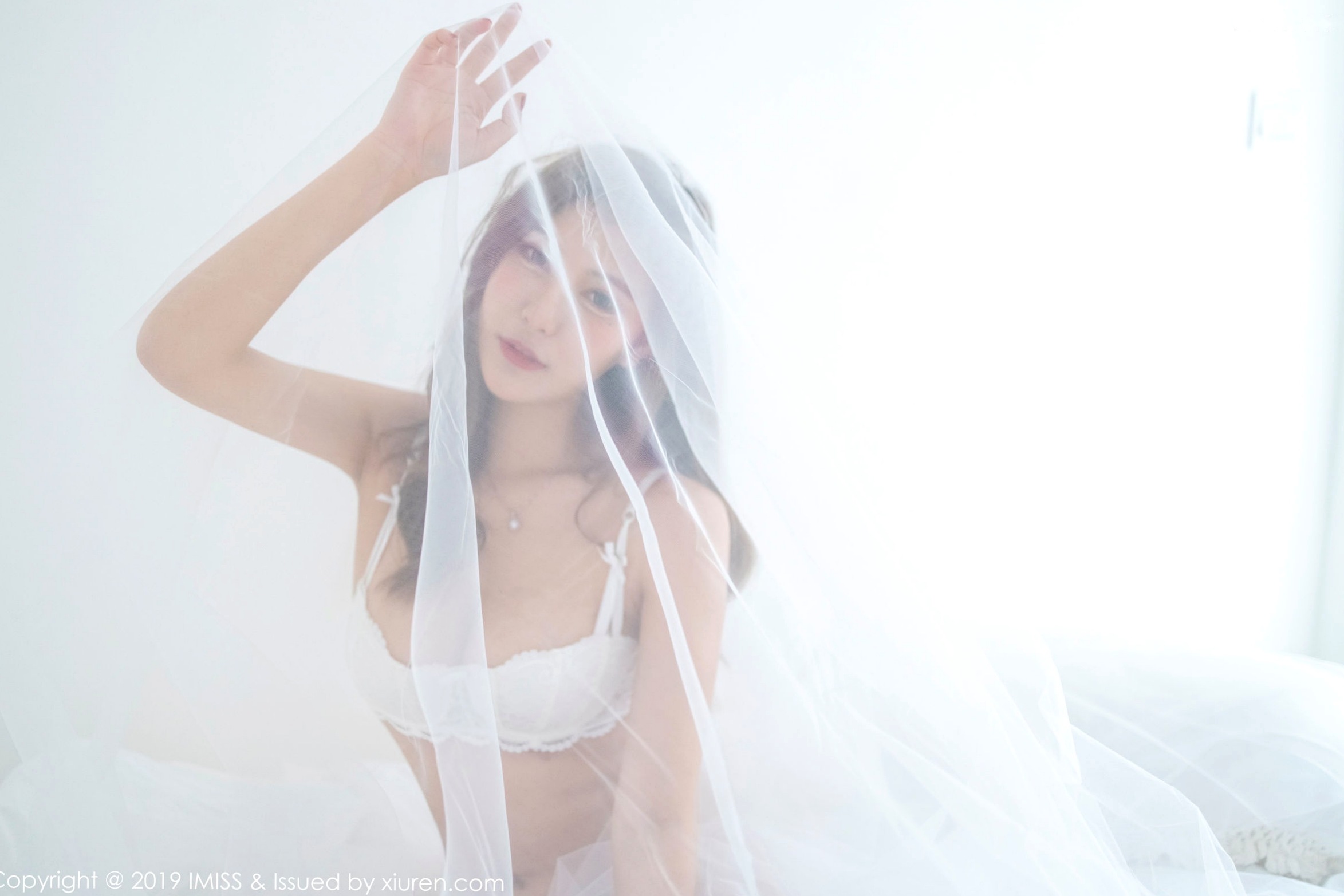 Gallery - IMiss爱蜜社 - Honey Club -334-Ccci-白色薄纱新娘装，职场制服与内衣私房性感女神爱蜜社 - Honey Club 性感制服私房照丝袜 女神私房照_秀色女神 - image 1
