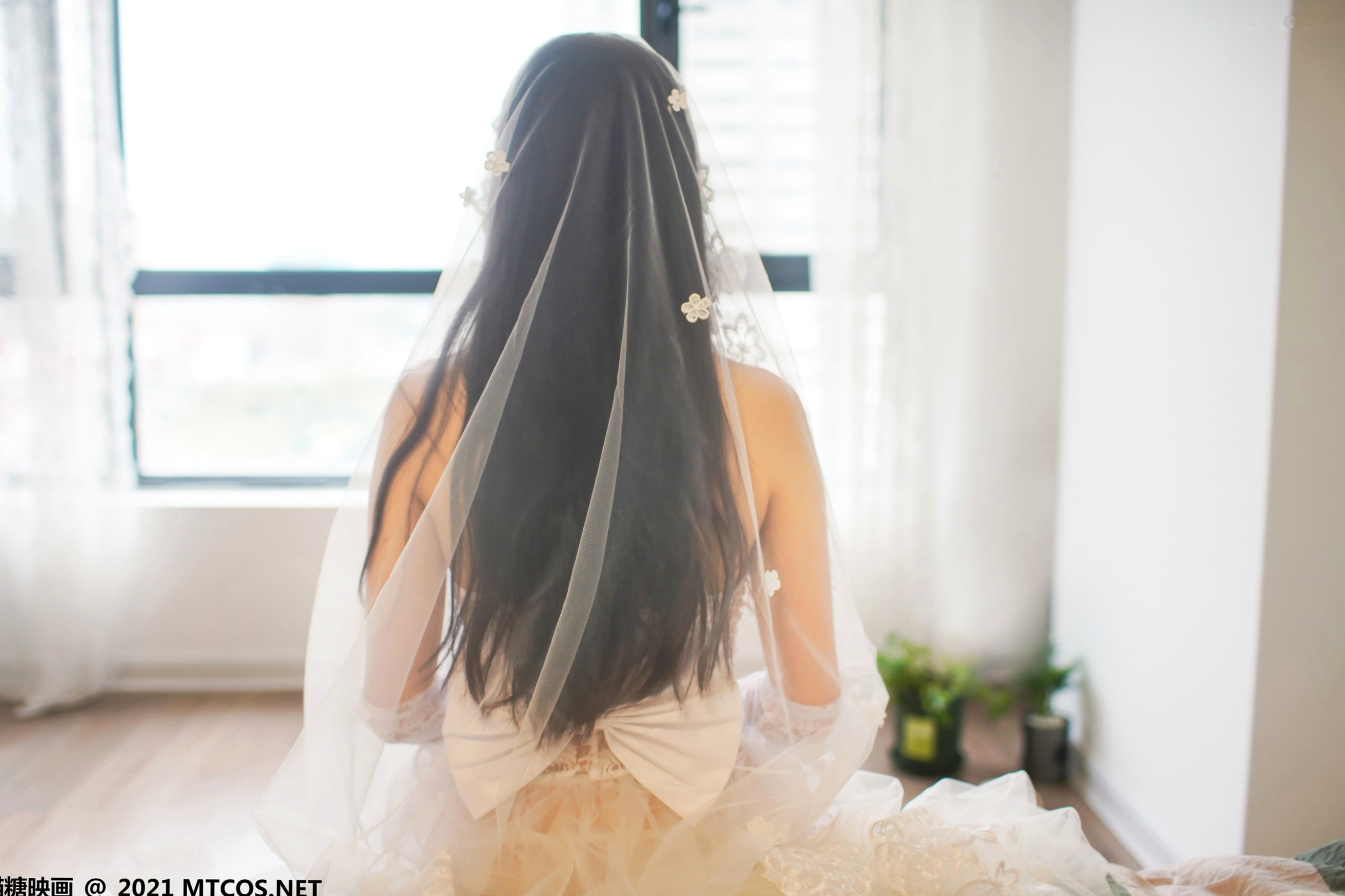 Gallery - MTCos喵糖映画-Vol.419-《白色婚纱》唯美蕾丝婚纱套装丝袜美腿私房大片婚纱丝袜美腿私房照性感 女神私房照_秀色女神 - image 11