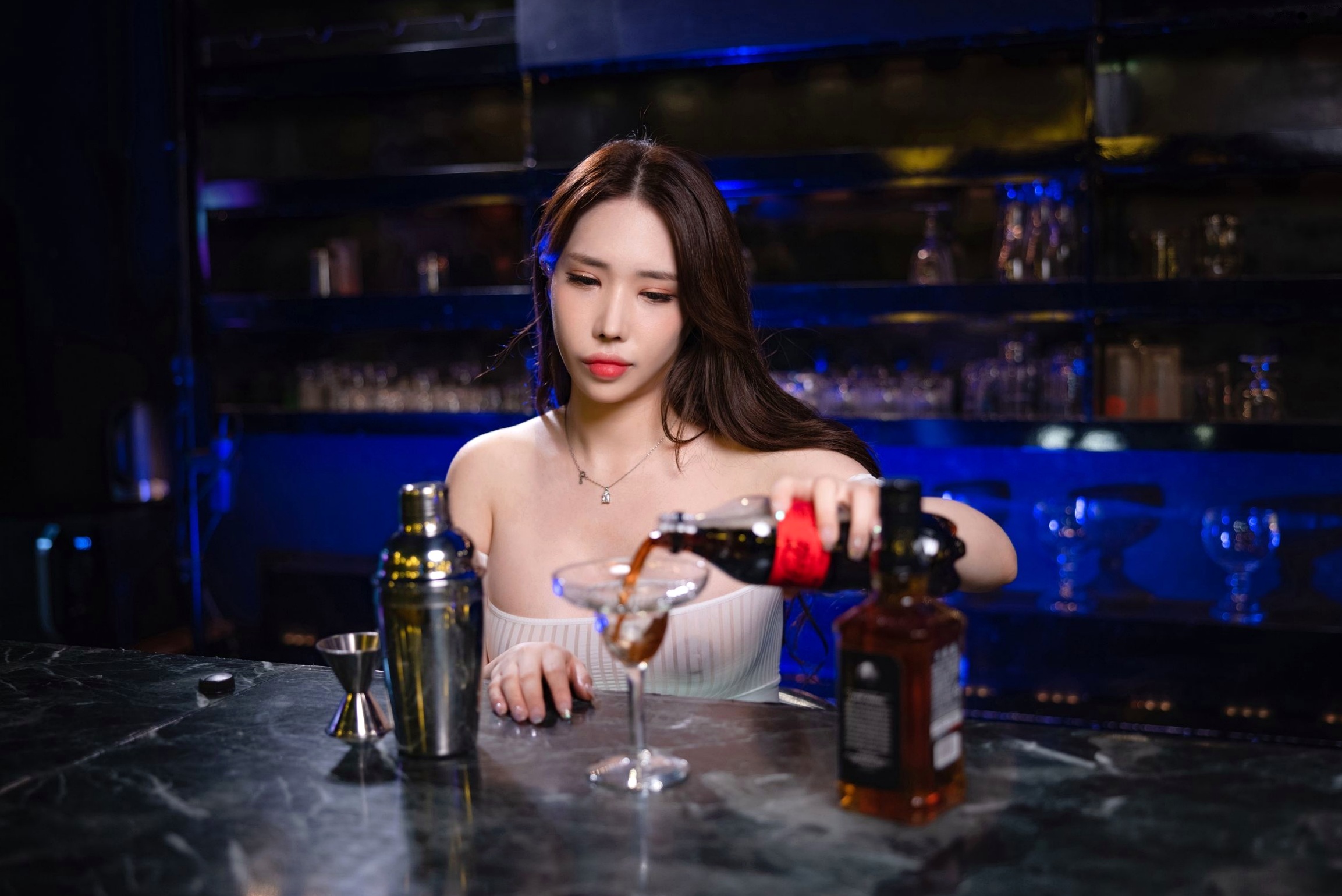 Gallery - 韩国美女-Bunny-Hani-하니-酒吧暧昧诱惑-大尺度透视装写真-第1辑大尺度性感诱惑韩国 女神私房照_秀色女神 - image 4