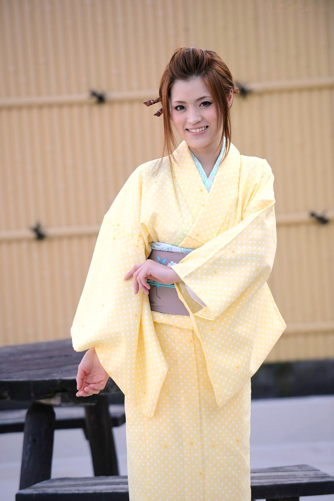 Gallery - X-City_ 板垣梓 KIMONO和服写真：清纯温婉的日式经典装扮，展现东方古典女性的知性雅韵与独特魅力。日本和服清纯气质治愈系 女神私房照_秀色女神 - image 24