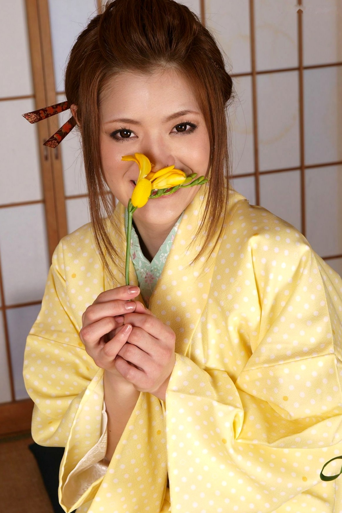 Gallery - X-City_ 板垣梓 KIMONO和服写真：清纯温婉的日式经典装扮，展现东方古典女性的知性雅韵与独特魅力。日本和服清纯气质治愈系 女神私房照_秀色女神 - image 34