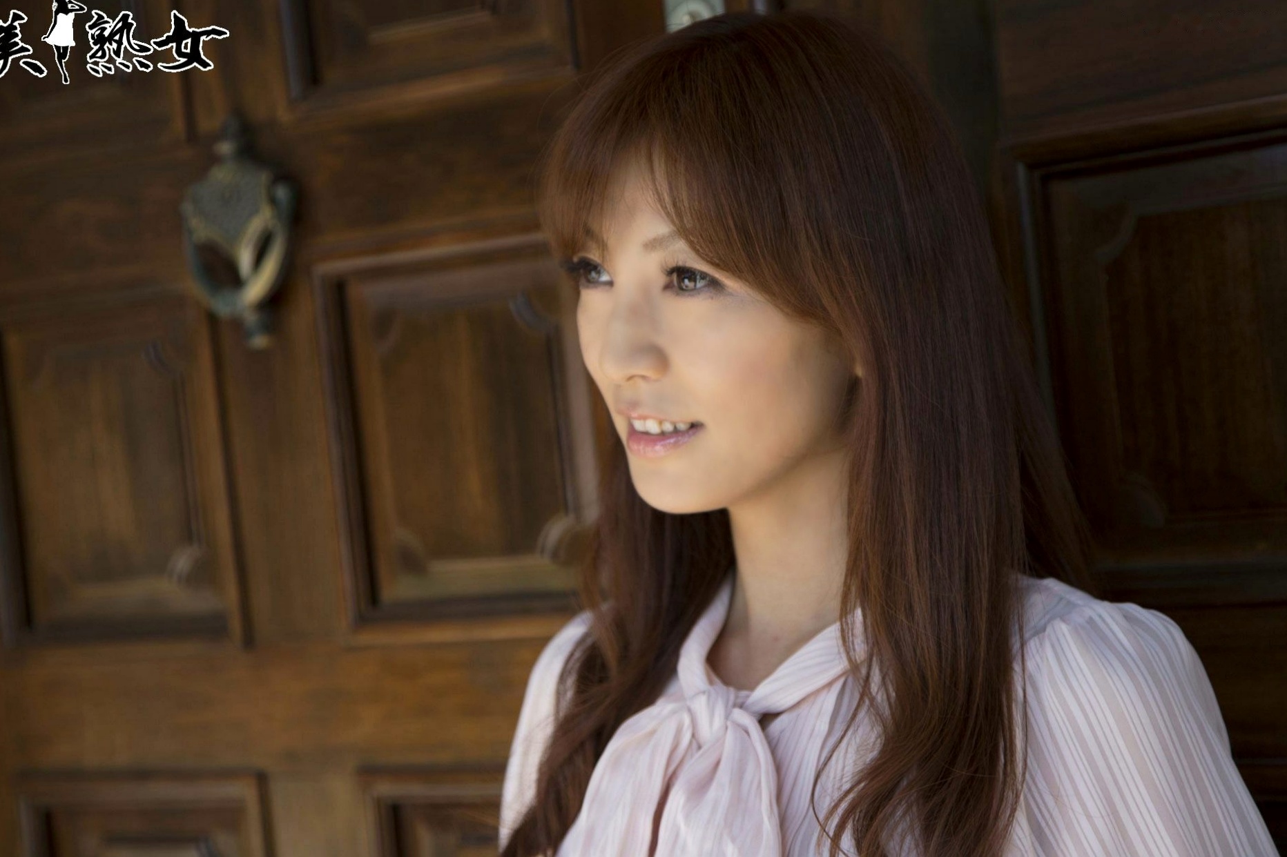 Gallery - 瞳理欧（瞳リョウ）优雅熟女写真，清雅知性气质风格，展现成熟女性迷人魅力大片气质日本御女郎 - Royal Lady 清新私房照 女神私房照_秀色女神 - image 1