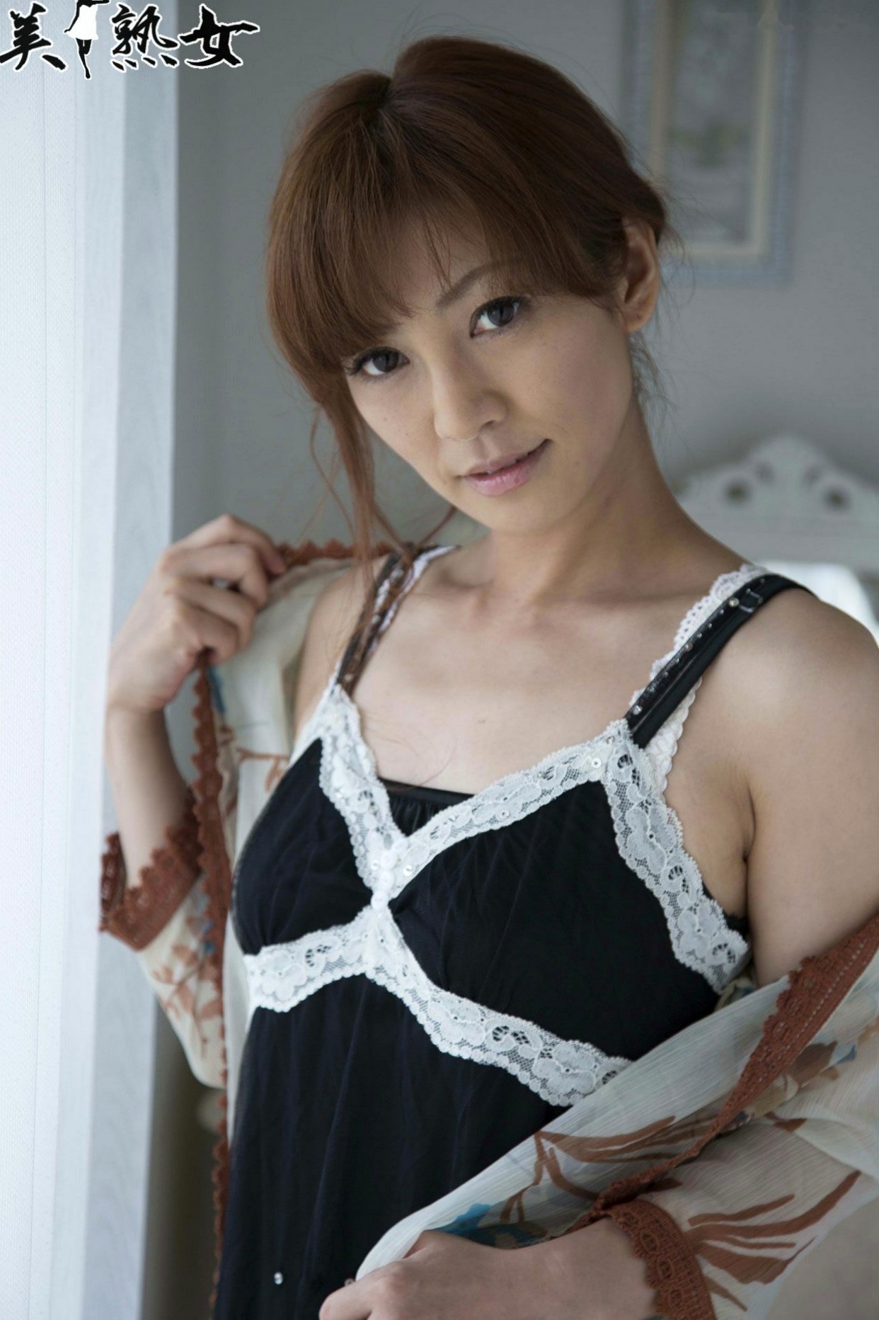 Gallery - 瞳理欧（瞳リョウ）优雅熟女写真，清雅知性气质风格，展现成熟女性迷人魅力大片气质日本御女郎 - Royal Lady 清新私房照 女神私房照_秀色女神 - image 74