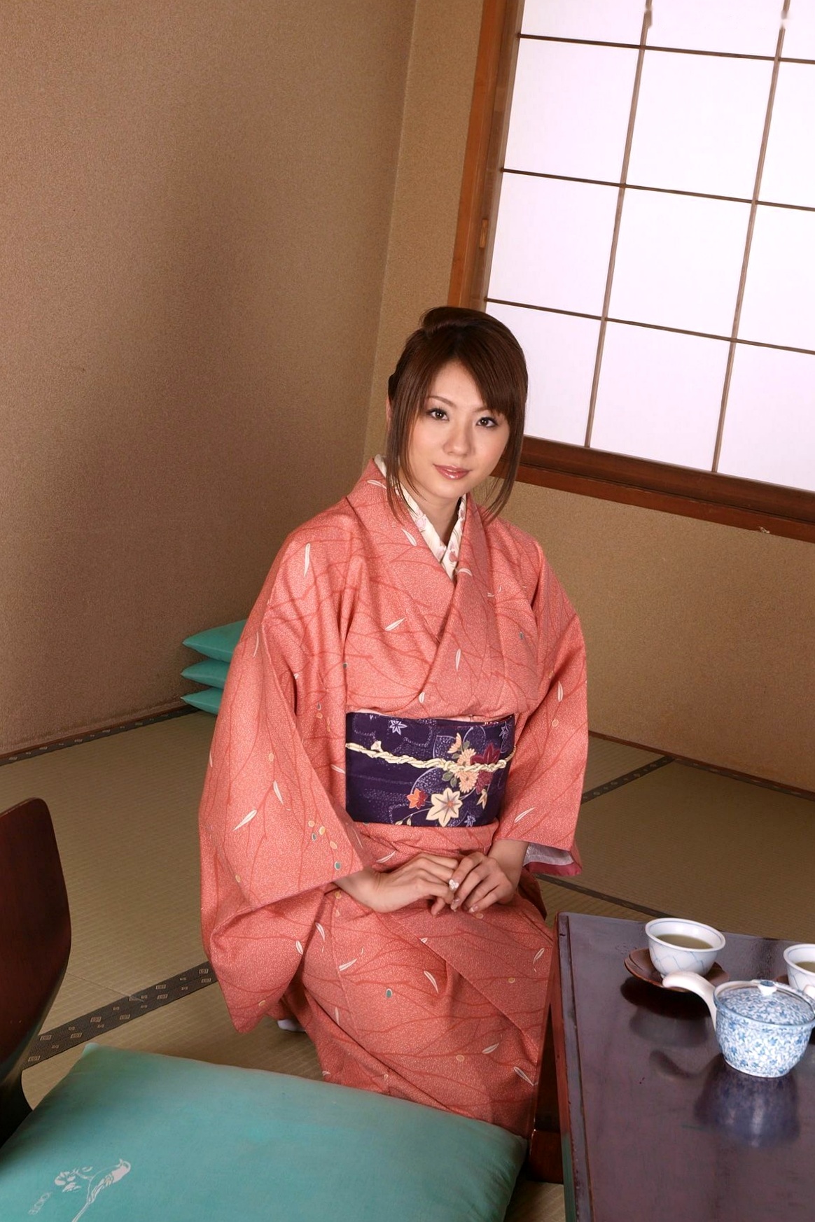 Gallery - 麻美ゆま Yuma Asami 和服私房写真，古典和服御姐与成熟性感尤物，绝美户外与大尺度居家拍摄日本和服性感私房照大尺度 女神私房照_秀色女神 - image 25