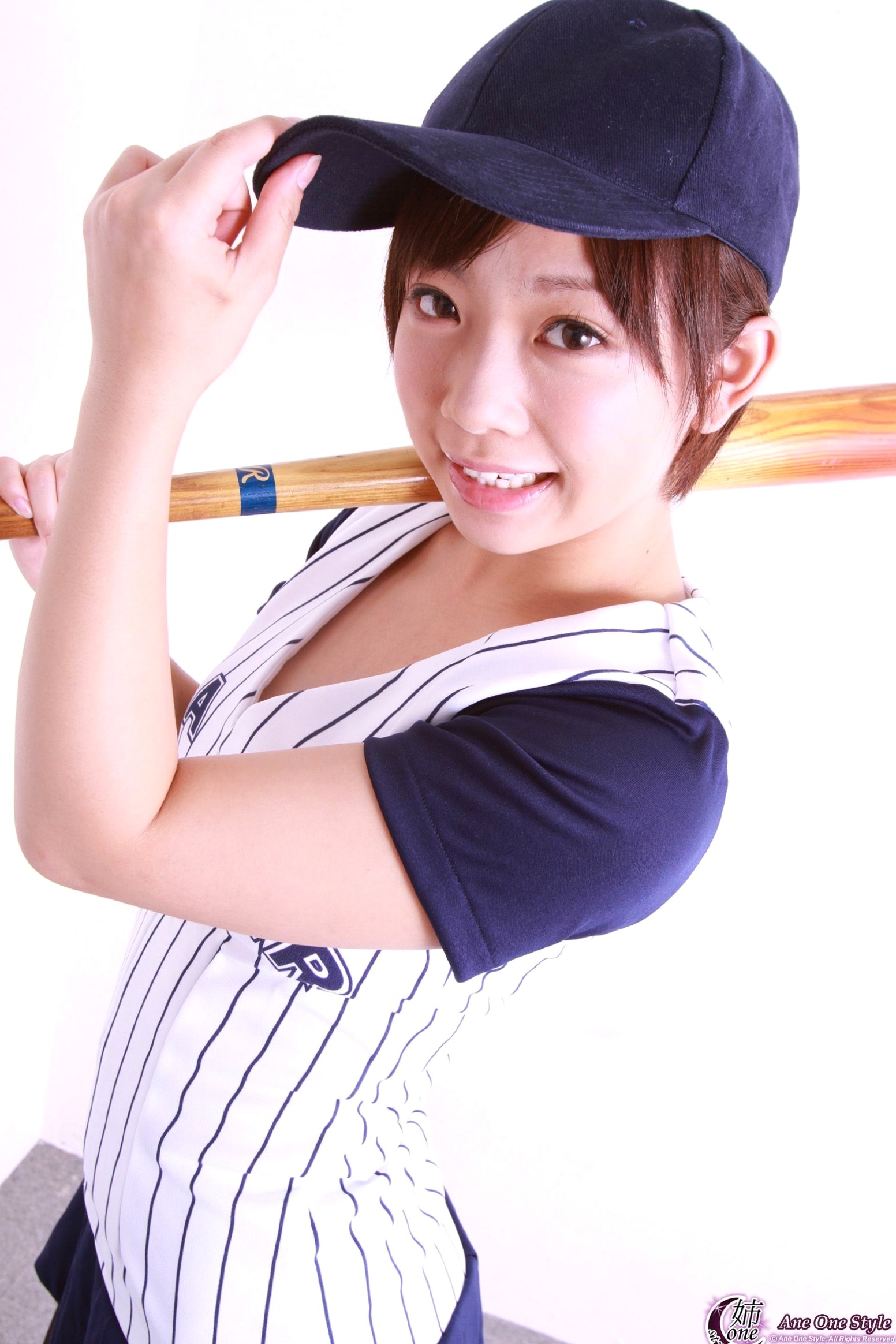 Gallery - X-City Ane One Style 纱仓真奈制服诱惑系列写真，涵盖校服居家、护士丝袜及角色扮演风格，展现甜美诱人的百变魅力日本性感制服角色扮演大尺度 女神私房照_秀色女神 - image 1