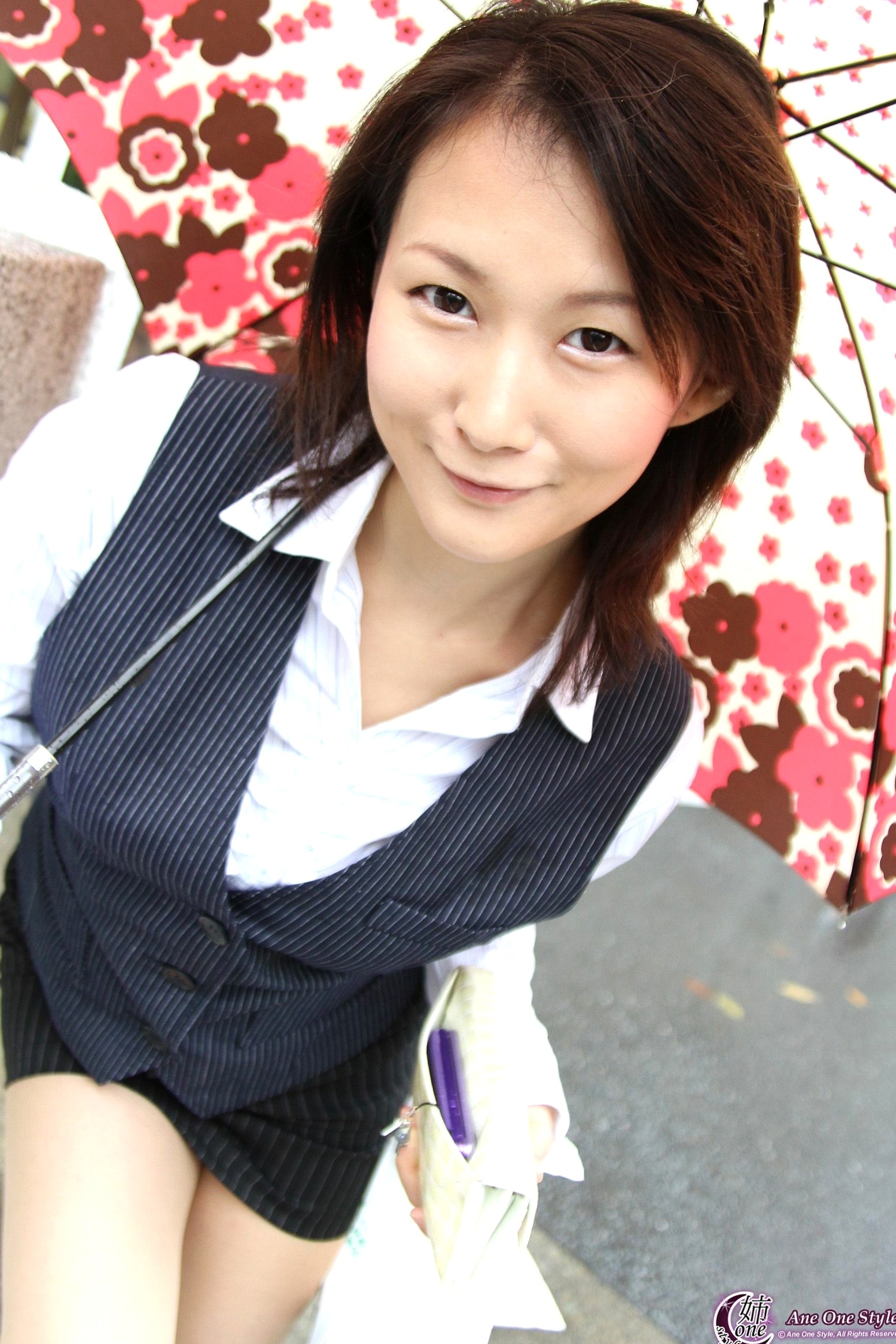 Gallery - X-City_ Ane One Style No.28 小滝紗由美：OL职场制服诱惑与居家私密写真日本制服性感私房照诱惑 女神私房照_秀色女神 - image 2