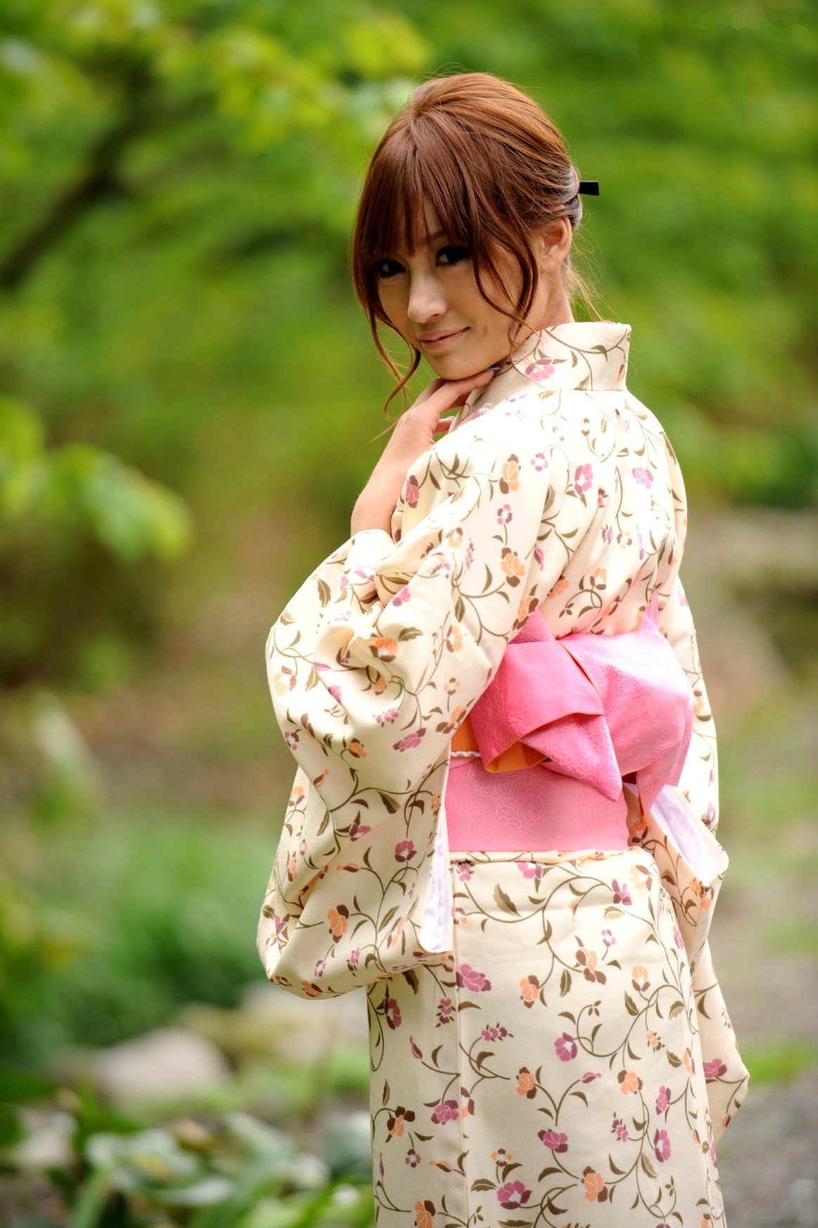 Gallery - 明日花绮罗Kirara Asuka和服诱惑，极致风情与私房大尺度写真合集日本和服诱惑私房照大尺度 女神私房照_秀色女神 - image 1