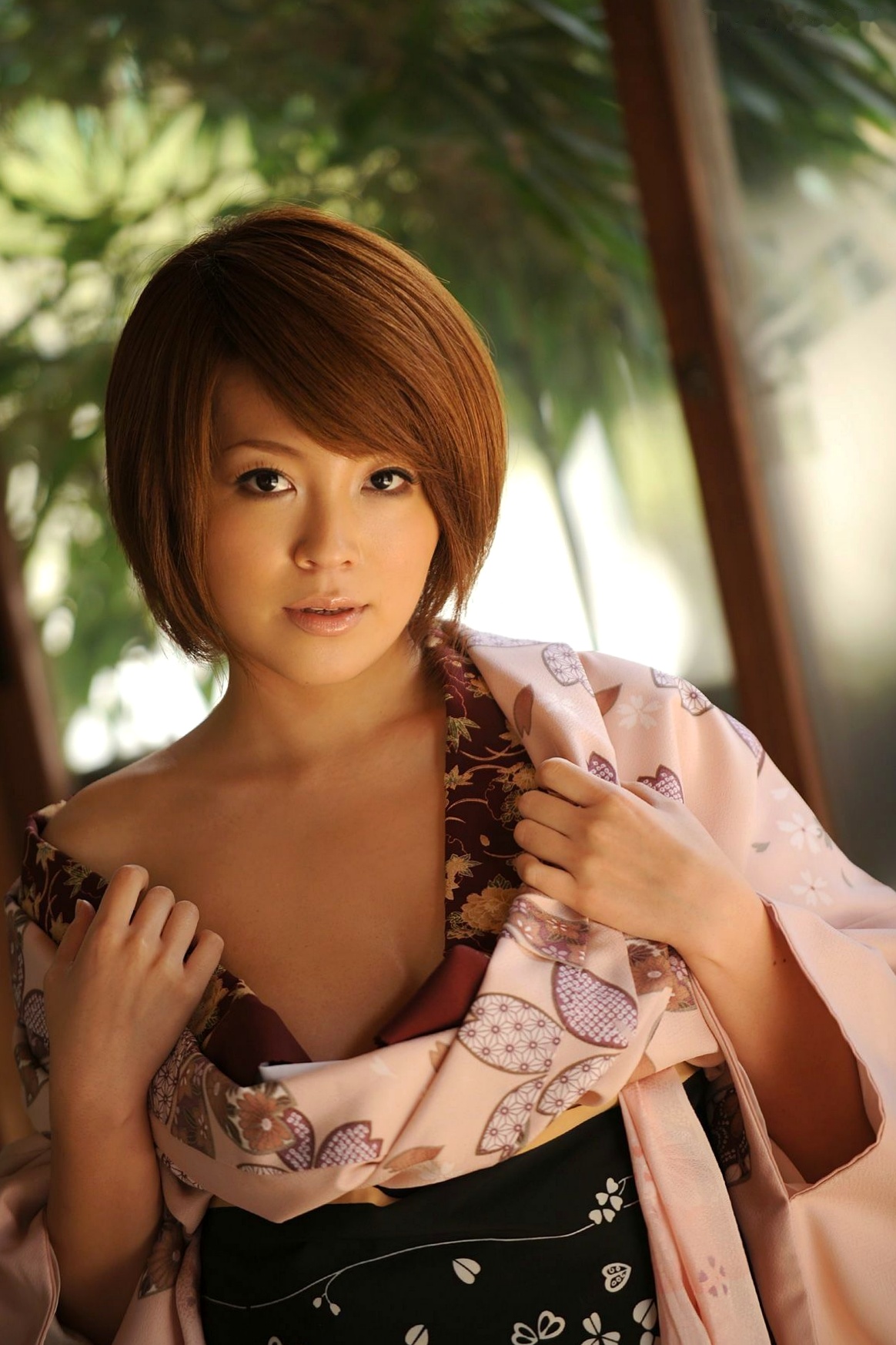 Gallery - X-City 和风系列：片岡さき(Mai Sakura)的和服诱惑与私房写真，极致呈现优雅与性感日本和服诱惑私房照气质 女神私房照_秀色女神 - image 36