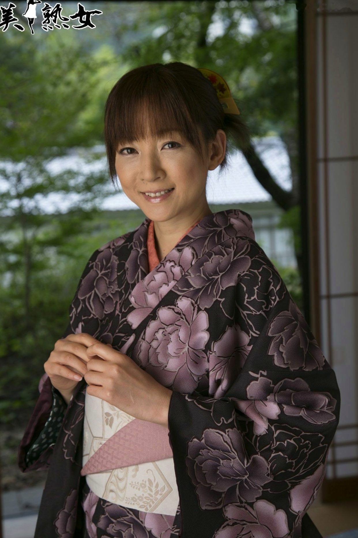 Gallery - 日本美熟女小森愛(Ai Komori)精选写真集：清新和服与优雅常服的柔情演绎日本气质清纯和服私房照 女神私房照_秀色女神 - image 11