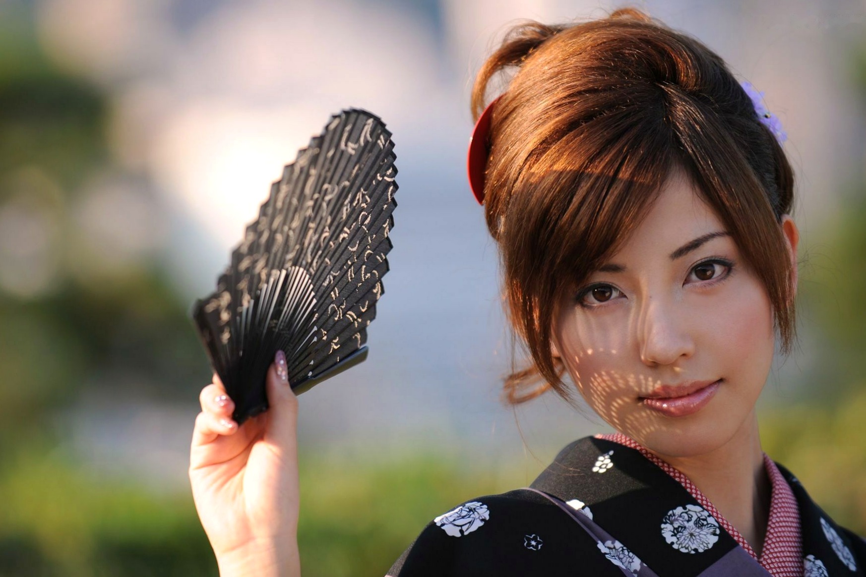 Gallery - 横山美雪 Miyuki Yokoyama 和服写真：古典气质与木质风情，演绎优雅极致的日系迷人面孔日本和服气质清新私房照 女神私房照_秀色女神 - image 2