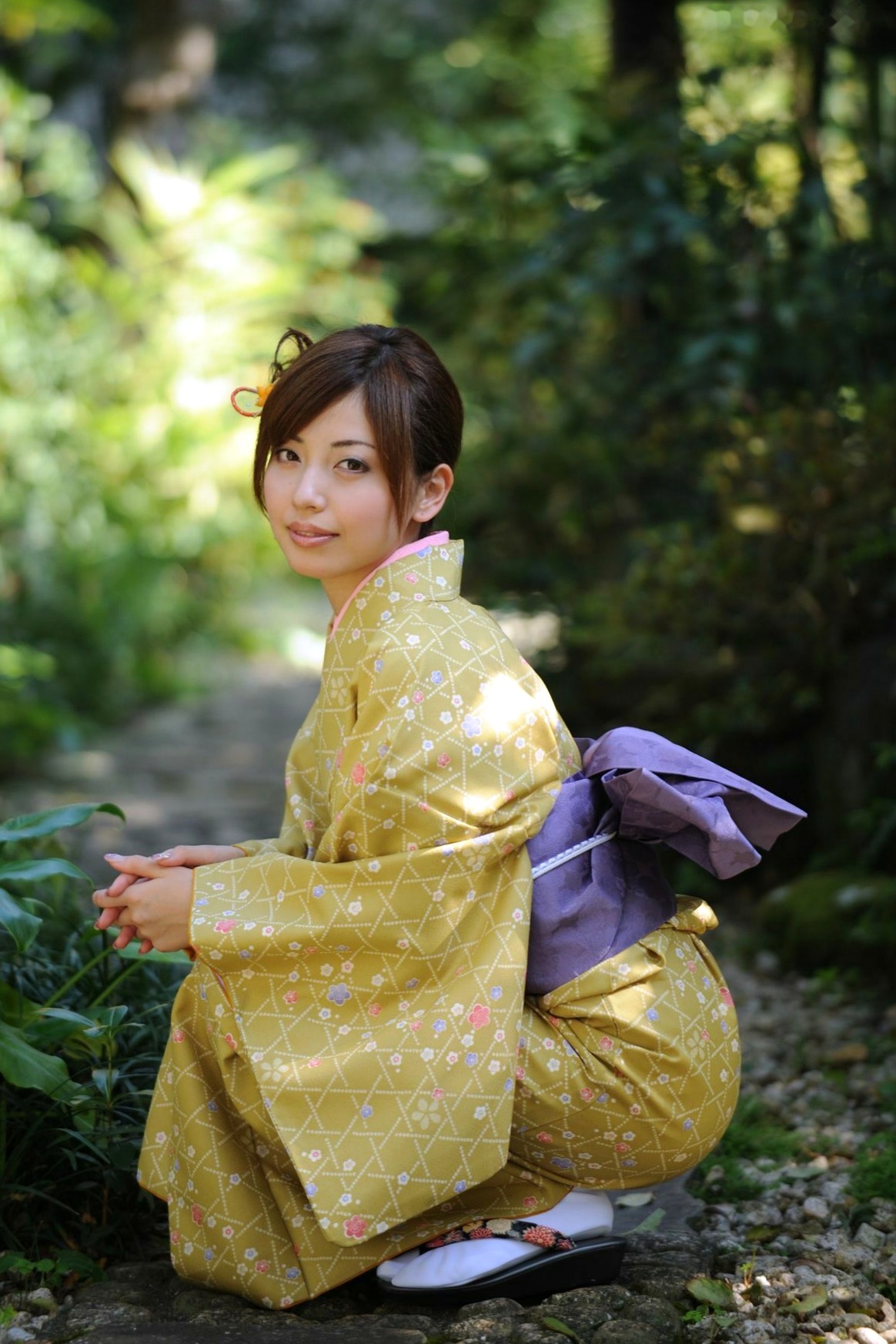 Gallery - 横山美雪 Miyuki Yokoyama 和服写真：古典气质与木质风情，演绎优雅极致的日系迷人面孔日本和服气质清新私房照 女神私房照_秀色女神 - image 28