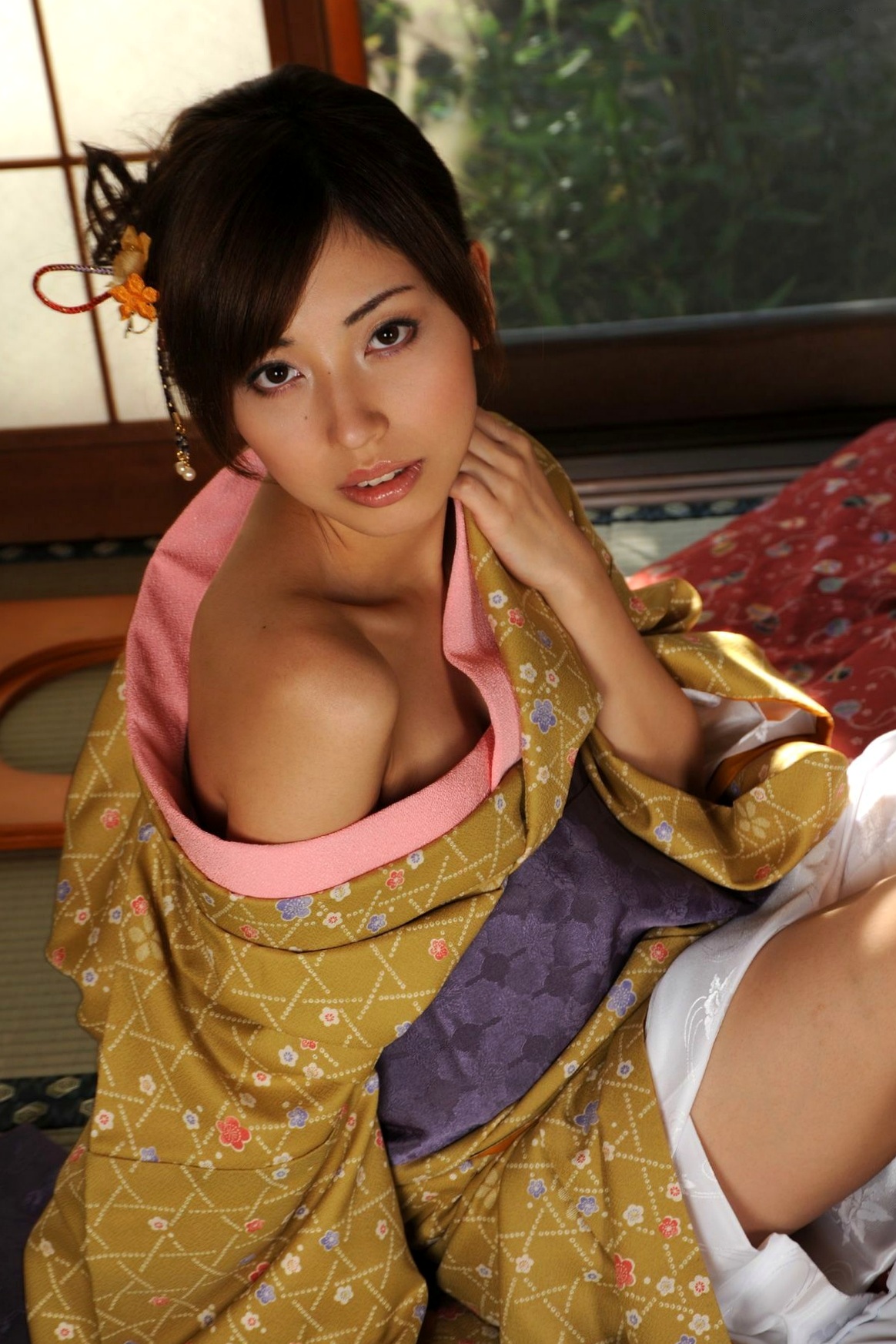 Gallery - 横山美雪 Miyuki Yokoyama 和服写真：古典气质与木质风情，演绎优雅极致的日系迷人面孔日本和服气质清新私房照 女神私房照_秀色女神 - image 47