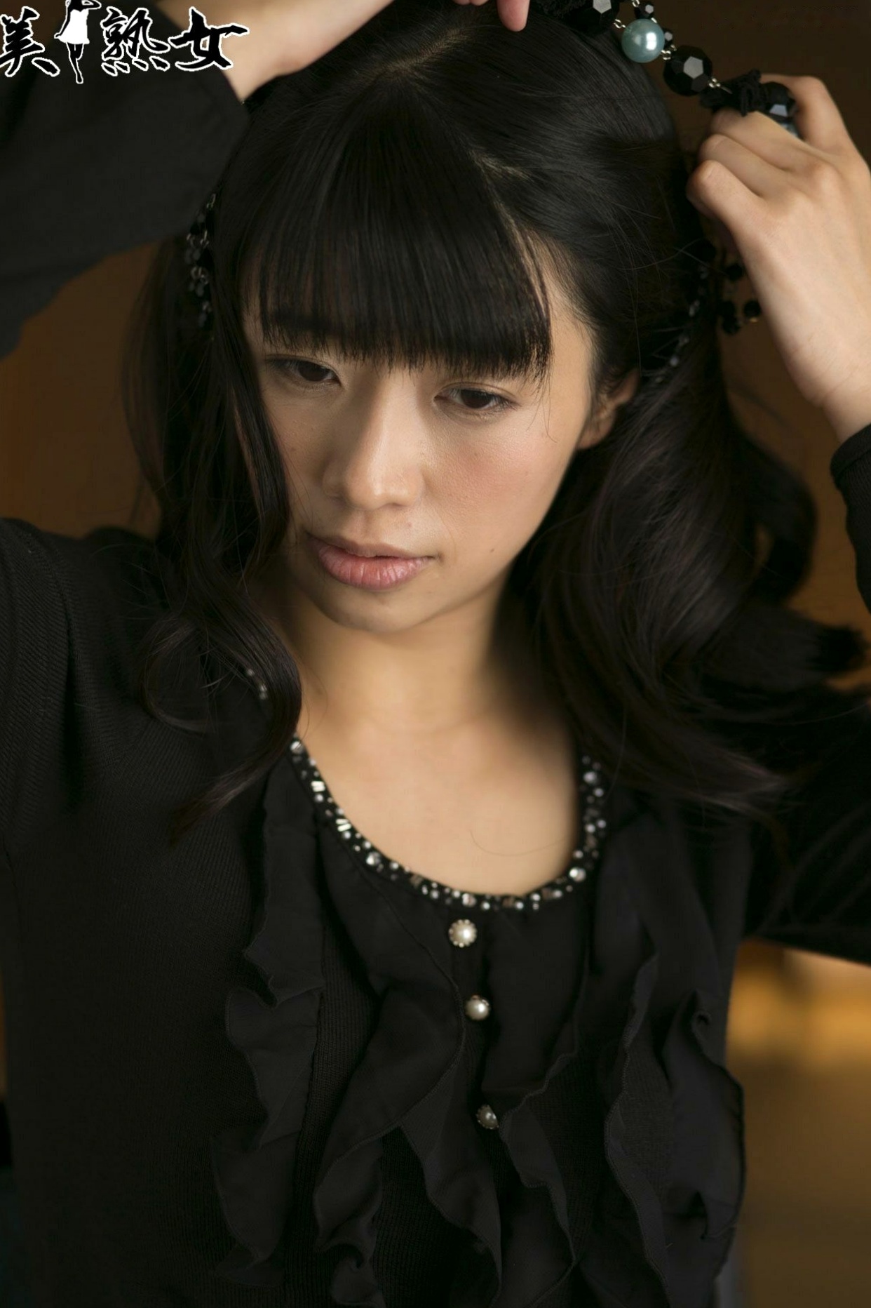Gallery - X-City人气熟女范田纱纱、春山千惠里写真集，清新街拍与私密室内风格合集日本私房照气质诱惑 女神私房照_秀色女神 - image 42