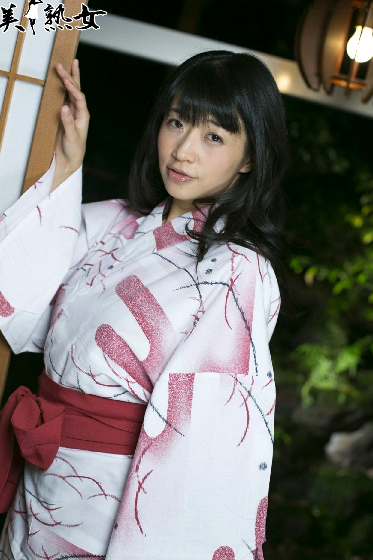 Gallery - X-City人气熟女范田纱纱、春山千惠里写真集，清新街拍与私密室内风格合集日本私房照气质诱惑 女神私房照_秀色女神 - image 47