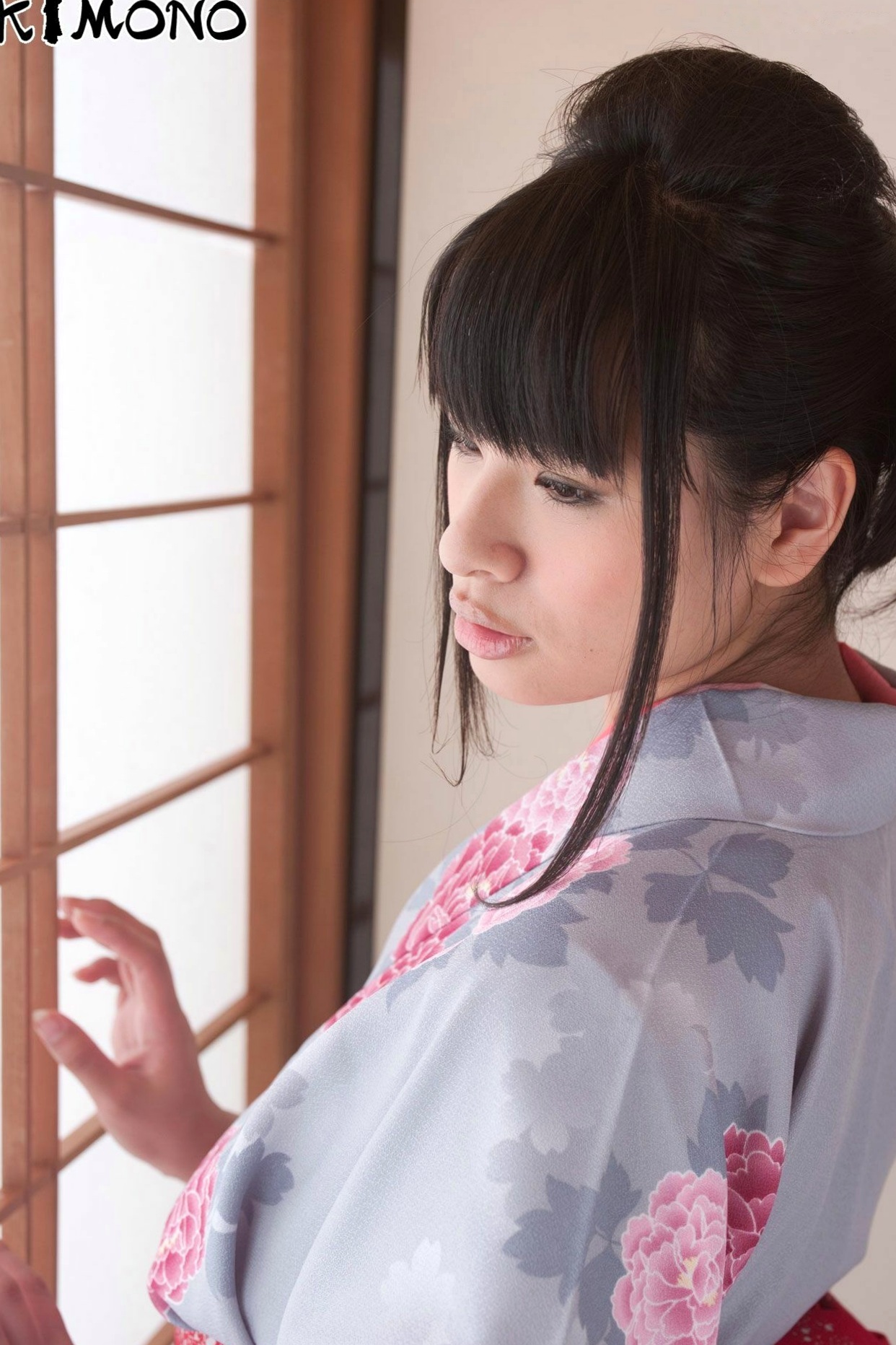 Gallery - X-City_ 春菜はな Hana Haruna 写真集，传统和服与现代性感街拍，冷艳温婉双重气质展现极致魅力[65P]和服日本性感街拍气质 女神私房照_秀色女神 - image 18