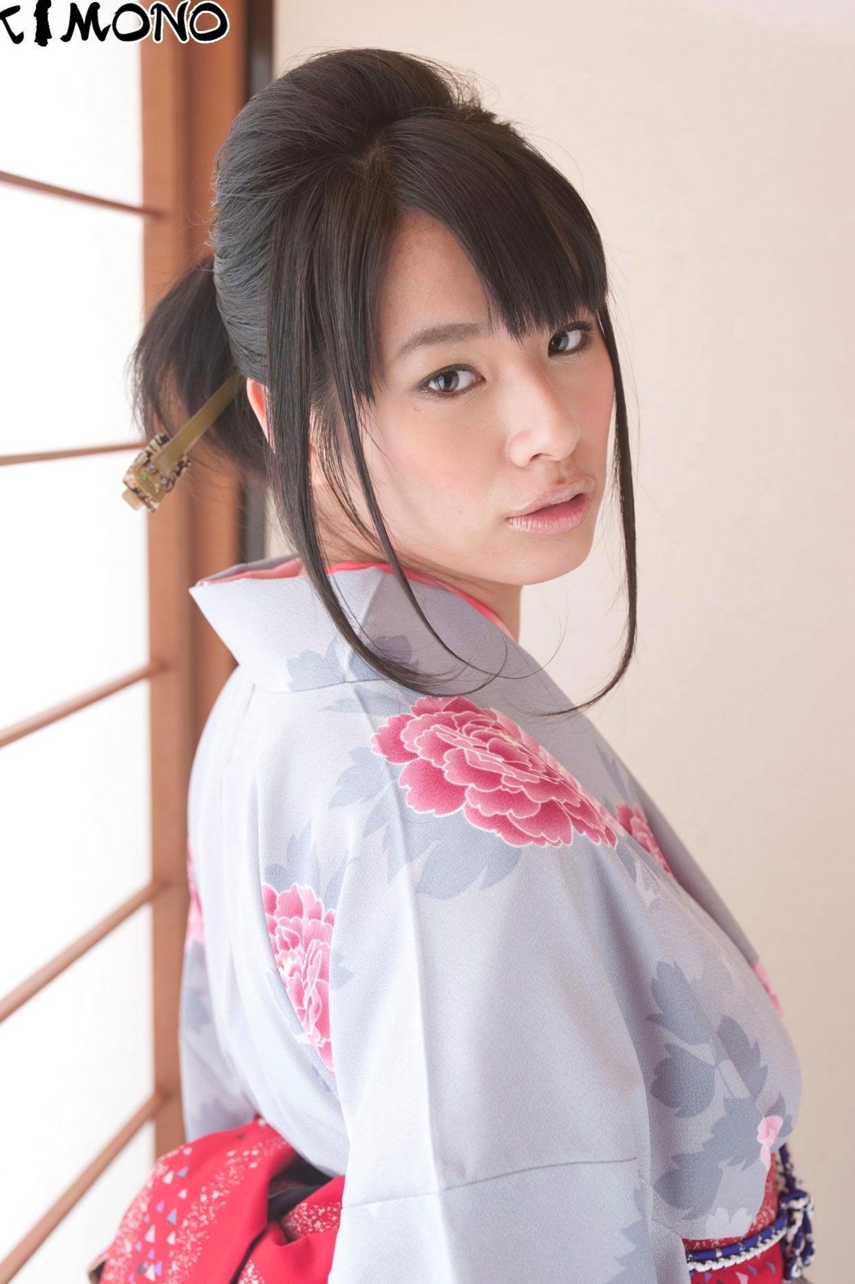 Gallery - X-City_ 春菜はな Hana Haruna 写真集，传统和服与现代性感街拍，冷艳温婉双重气质展现极致魅力[65P]和服日本性感街拍气质 女神私房照_秀色女神 - image 19
