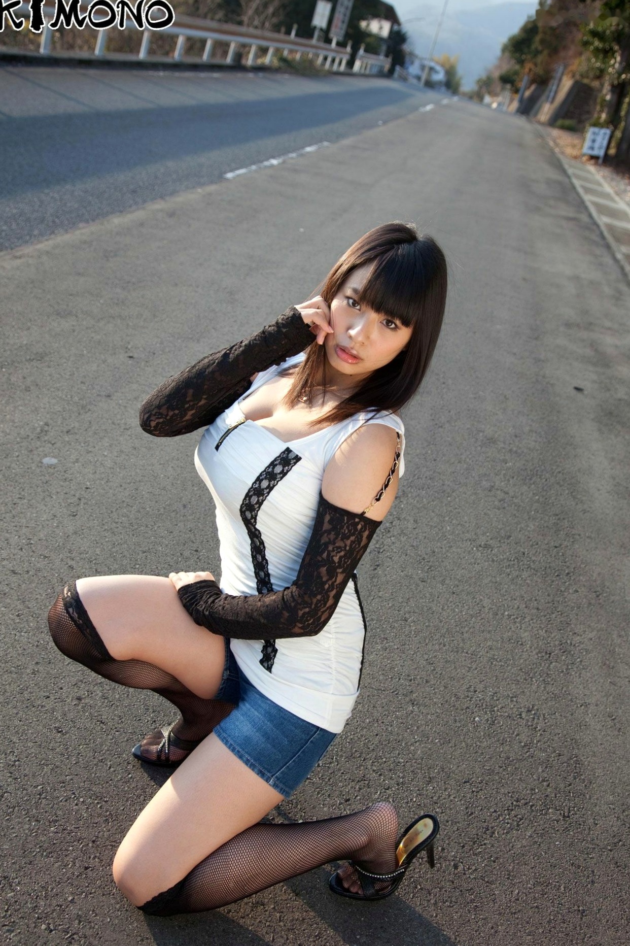 Gallery - X-City_ 春菜はな Hana Haruna 写真集，传统和服与现代性感街拍，冷艳温婉双重气质展现极致魅力[65P]和服日本性感街拍气质 女神私房照_秀色女神 - image 39