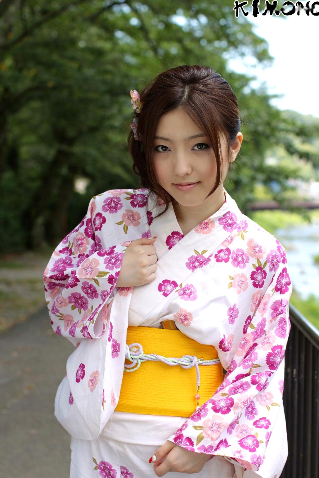 Gallery - X-City 羽田爱和服私房与清新吊带街拍写真集日本性感和服私房照诱惑 女神私房照_秀色女神 - image 7