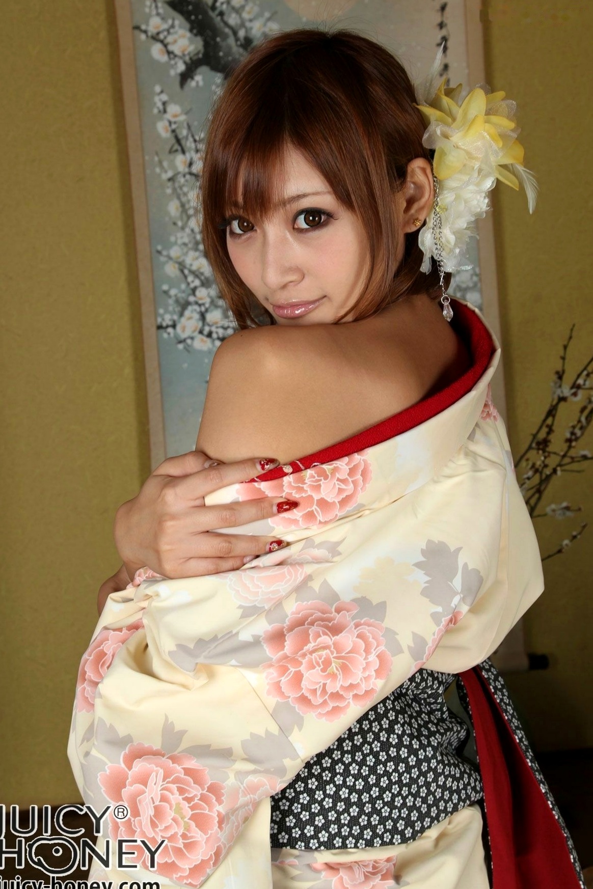 Gallery - 明日花キララ(Kirara Asuka)写真集：优雅日式和服风情，绽放古典美韵，视觉诱惑写真系列日本和服诱惑私房照性感 女神私房照_秀色女神 - image 13