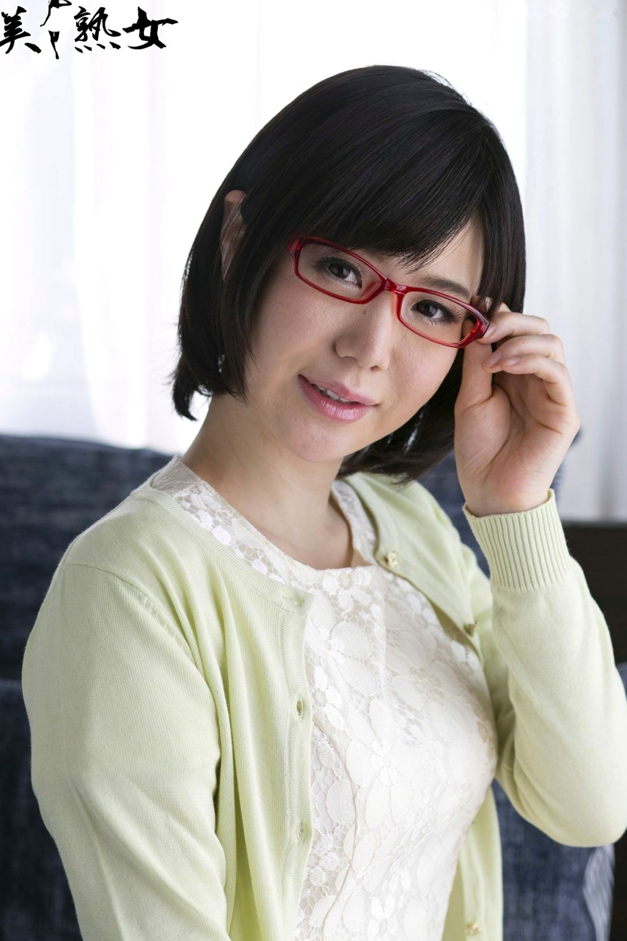 Gallery - X-City_ [JUKUJO] 森なな子 (Nanako Mori) 眼镜私房熟女居家蕾丝写真，成熟韵味性感演绎尤物性感诱惑私房照气质 女神私房照_秀色女神 - image 36