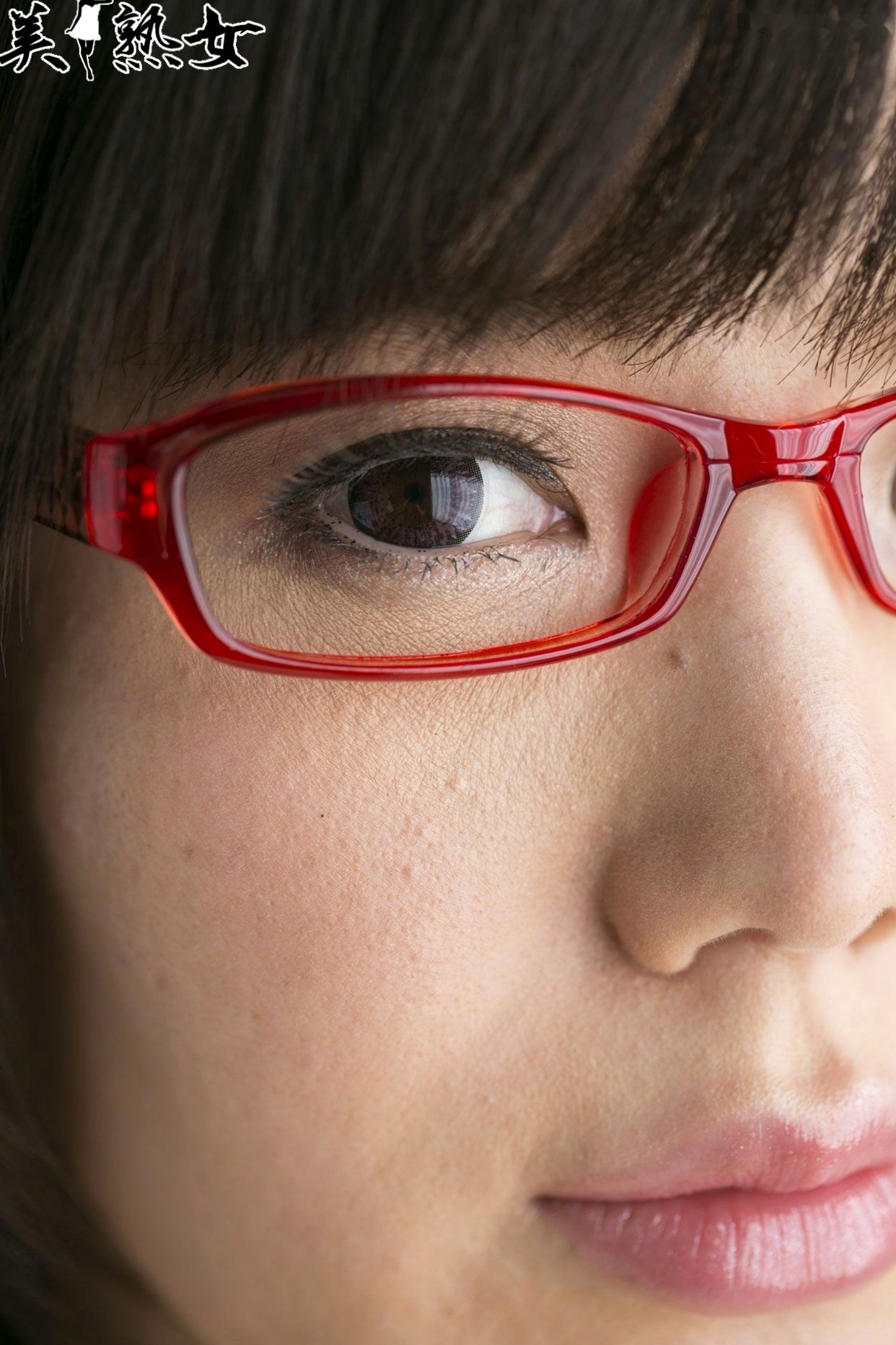 Gallery - X-City_ [JUKUJO] 森なな子 (Nanako Mori) 眼镜私房熟女居家蕾丝写真，成熟韵味性感演绎尤物性感诱惑私房照气质 女神私房照_秀色女神 - image 55