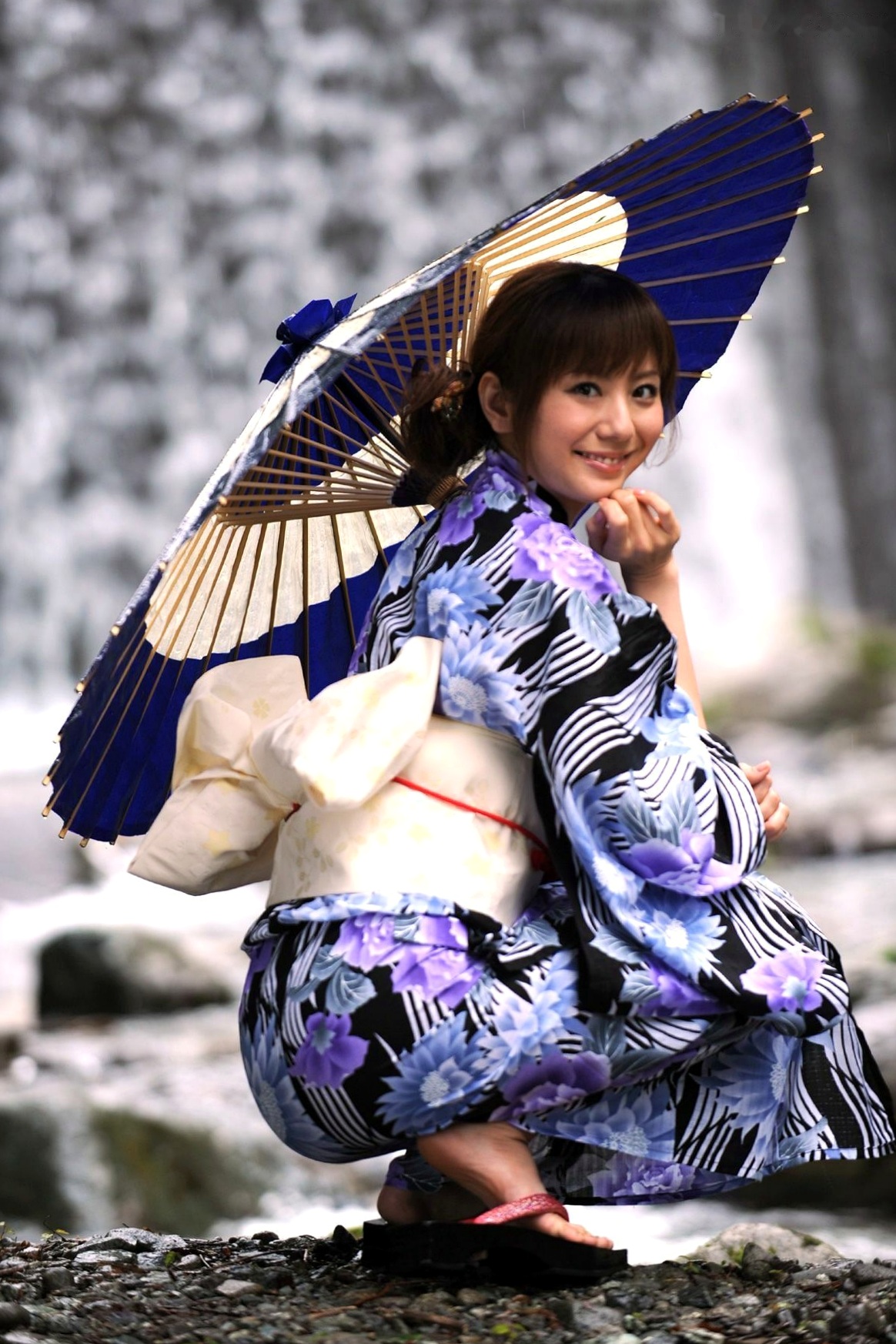 Gallery - 麻美ゆま Yuma Asami 日系私房写真，和服造型清新可人，浴巾诱惑展现曼妙曲线日本和服私房照大尺度女神 女神私房照_秀色女神 - image 23