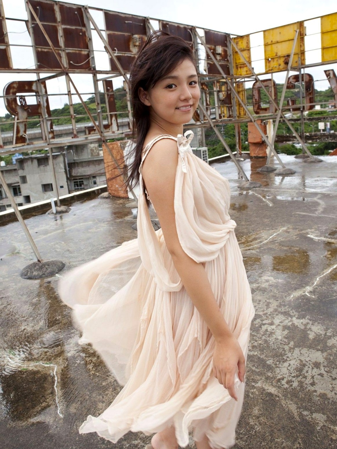 Gallery - 篠崎愛 Sabra 写真集：童颜巨乳的极致诱惑，私房内衣与日式和服美学盛宴 (75P)童颜巨乳性感诱惑和服日本 女神私房照_秀色女神 - image 34