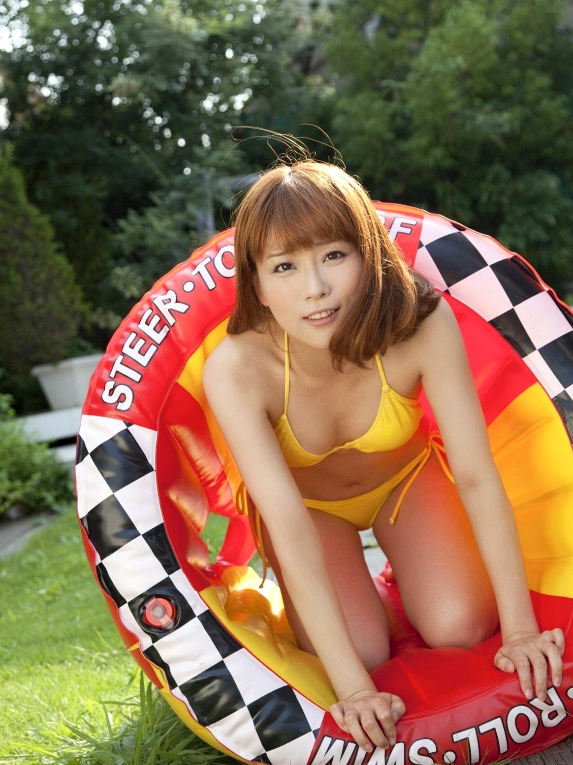 Gallery - Sabra Strictly Girls 重盛里美写真集：户外比基尼夏日清纯诱惑，活力少女甜美展现日本比基尼清纯治愈系户外 女神私房照_秀色女神 - image 4