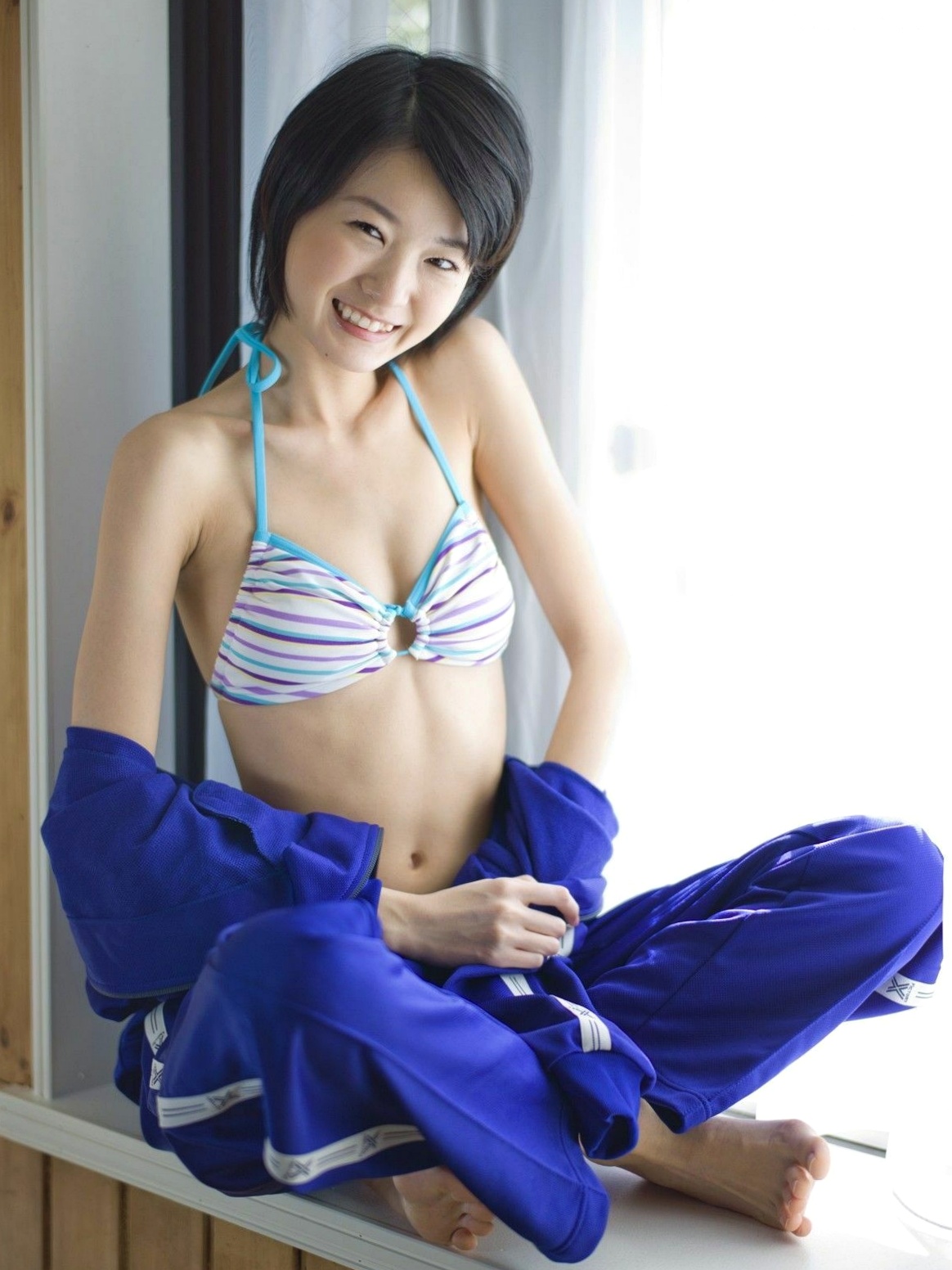 Gallery - Sabra_しほの凉写真集《Morning Glory》日系清纯短发女神卧室私房写真针织衫内衣美图 [40P]日本清纯私房照骨感 女神私房照_秀色女神 - image 3