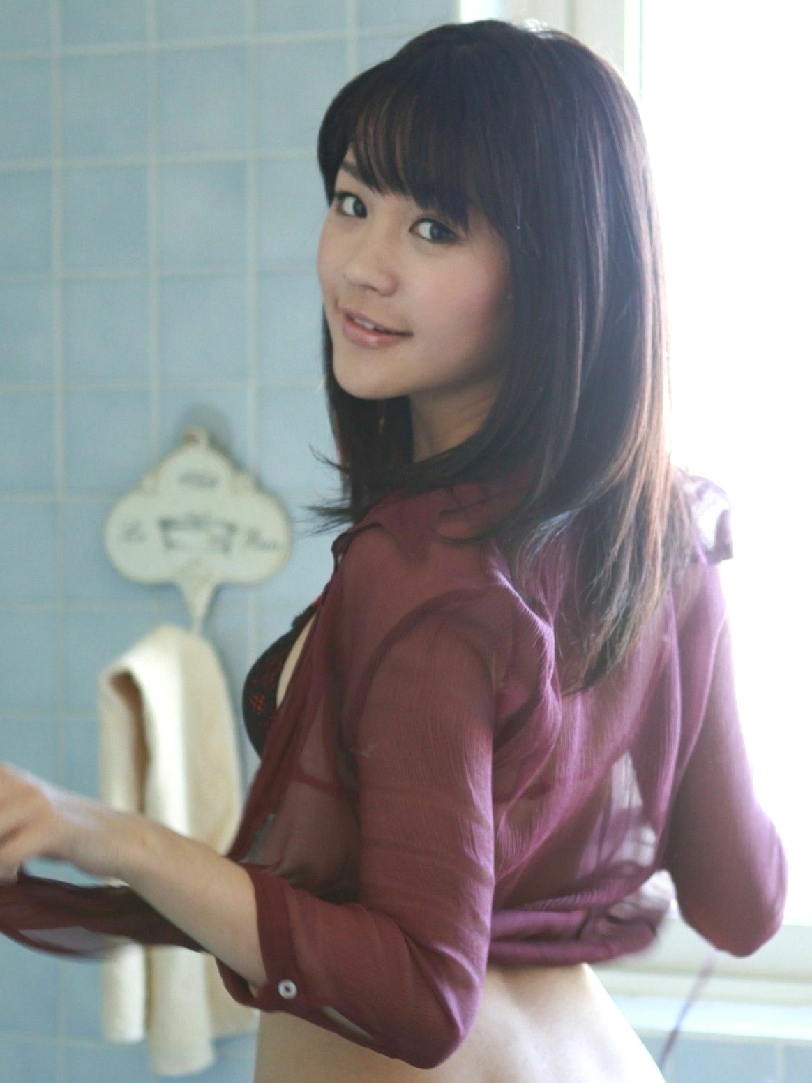 Gallery - Sabra Strictly Girls 福见真纪Maki Fukumi写真集，清纯比基尼与俏皮角色扮演风格，居家清新诱惑，治愈系女神佳作[40P]日本清纯比基尼角色扮演性感诱惑 女神私房照_秀色女神 - image 29
