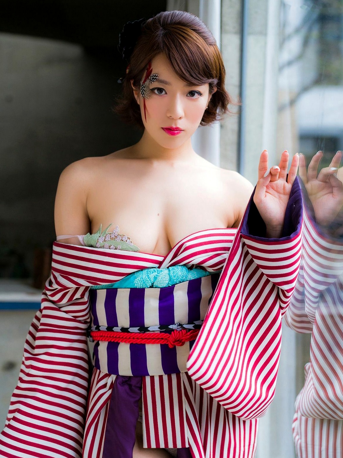 Gallery - Sabra_小瀬田麻由写真集：黑丝诱惑与极品内衣，展现成熟冷艳的极致线条[100P]日本性感尤物黑丝冷艳内衣 女神私房照_秀色女神 - image 53