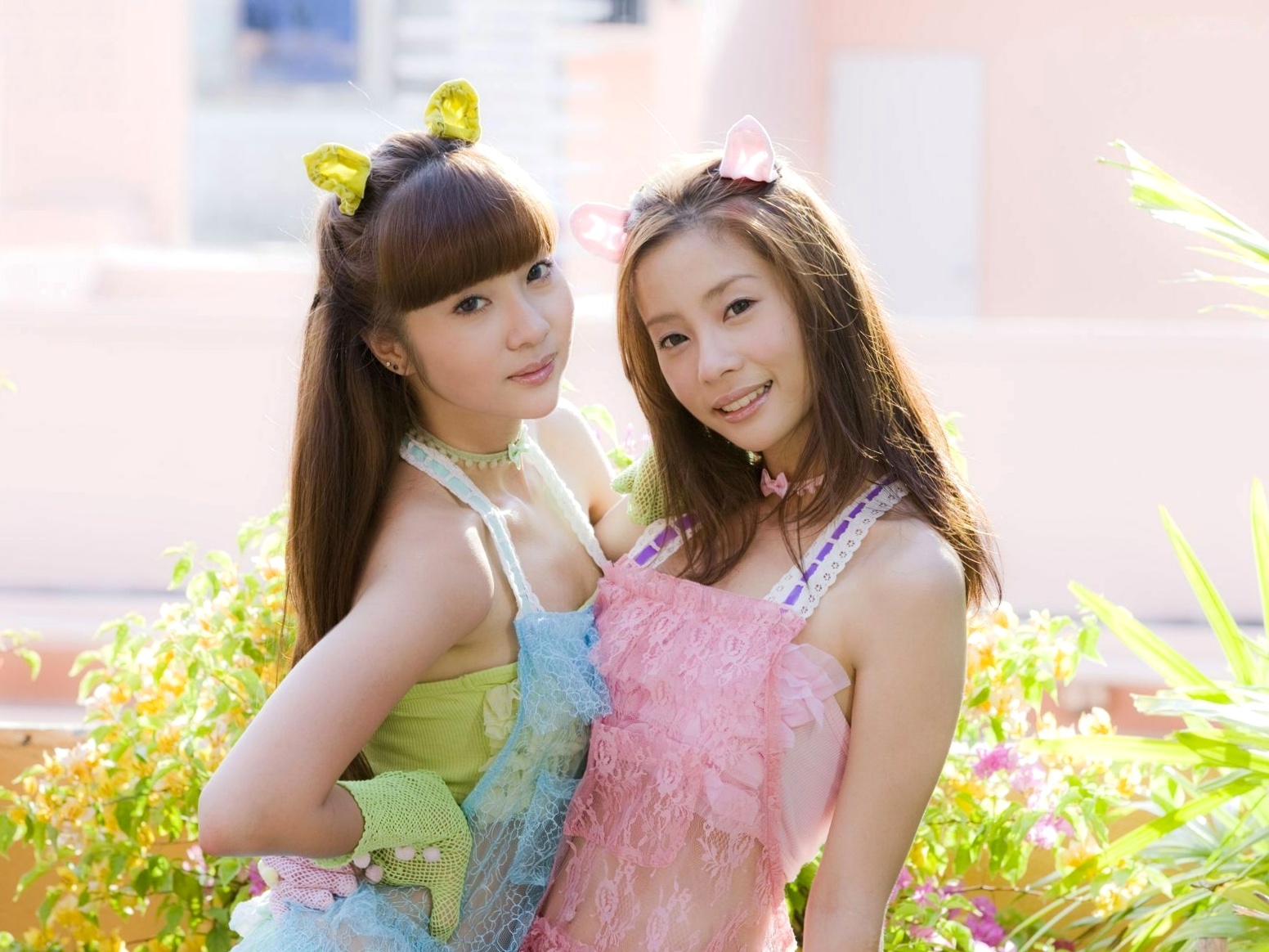Gallery - Sabra_泰国人气双胞胎组合Neko Jump《First Jump》写真集，百变时尚造型演绎纯美偶像风 [40P]日本泰国清新萌系气质治愈系 女神私房照_秀色女神 - image 10