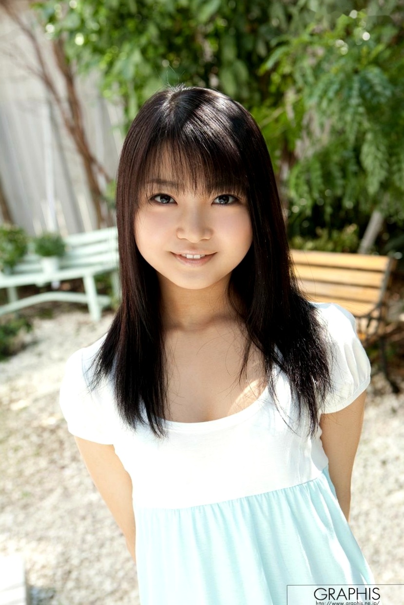 Gallery - Graphis_葵千寻 First Gravure 初出茅庐写真集：甜美清纯邻家少女，治愈系诱惑清新呈现清纯治愈系萝莉日本诱惑 女神私房照_秀色女神 - image 3