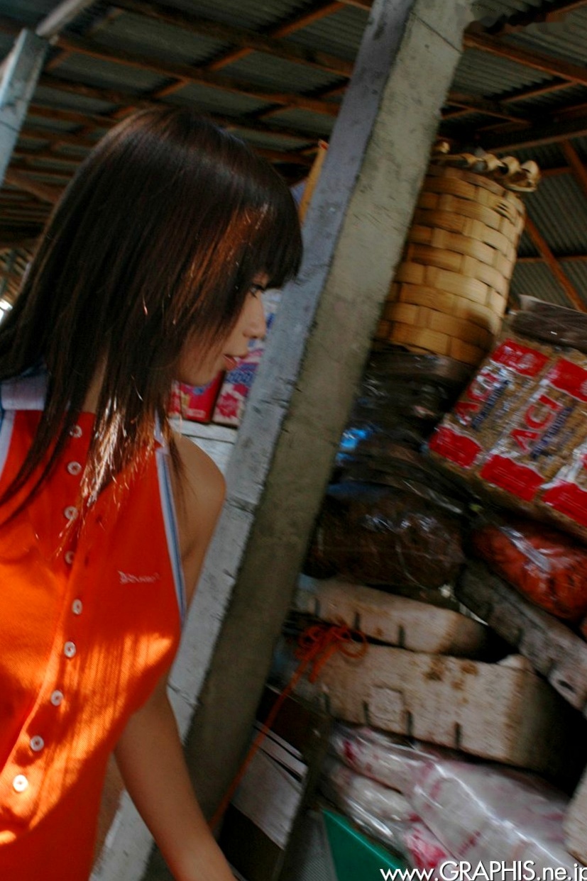 Gallery - Graphis 妃乃ひかり/妃乃光《Afternoon Listless》比基尼泳装写真，夏日泳池湿身诱惑，清新甜美私房照 [40P]性感比基尼日本清纯湿身 女神私房照_秀色女神 - image 24
