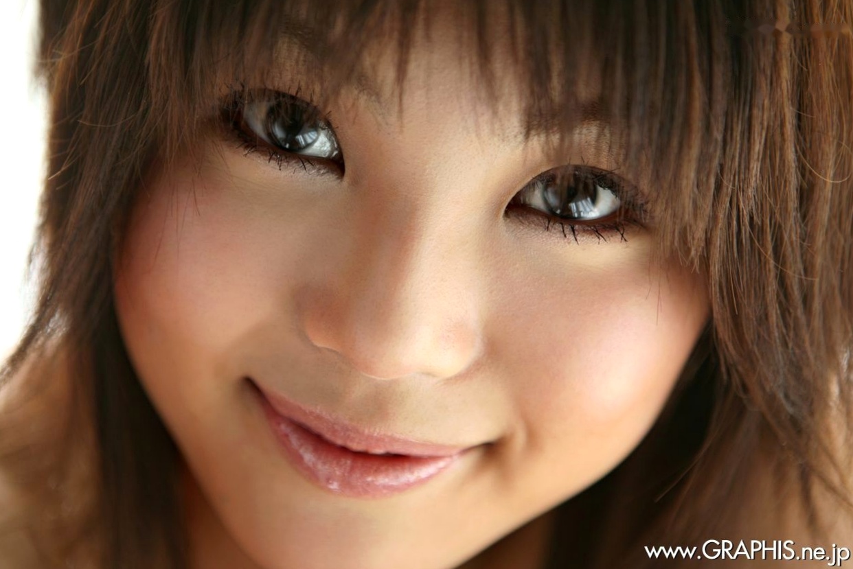 Gallery - Graphis写真精选：春咲梓美青春动感写真，小麦色肌肤展现运动健康美，清纯活力，居家生活风（41P）日本小麦色清纯诱惑野性 女神私房照_秀色女神 - image 17