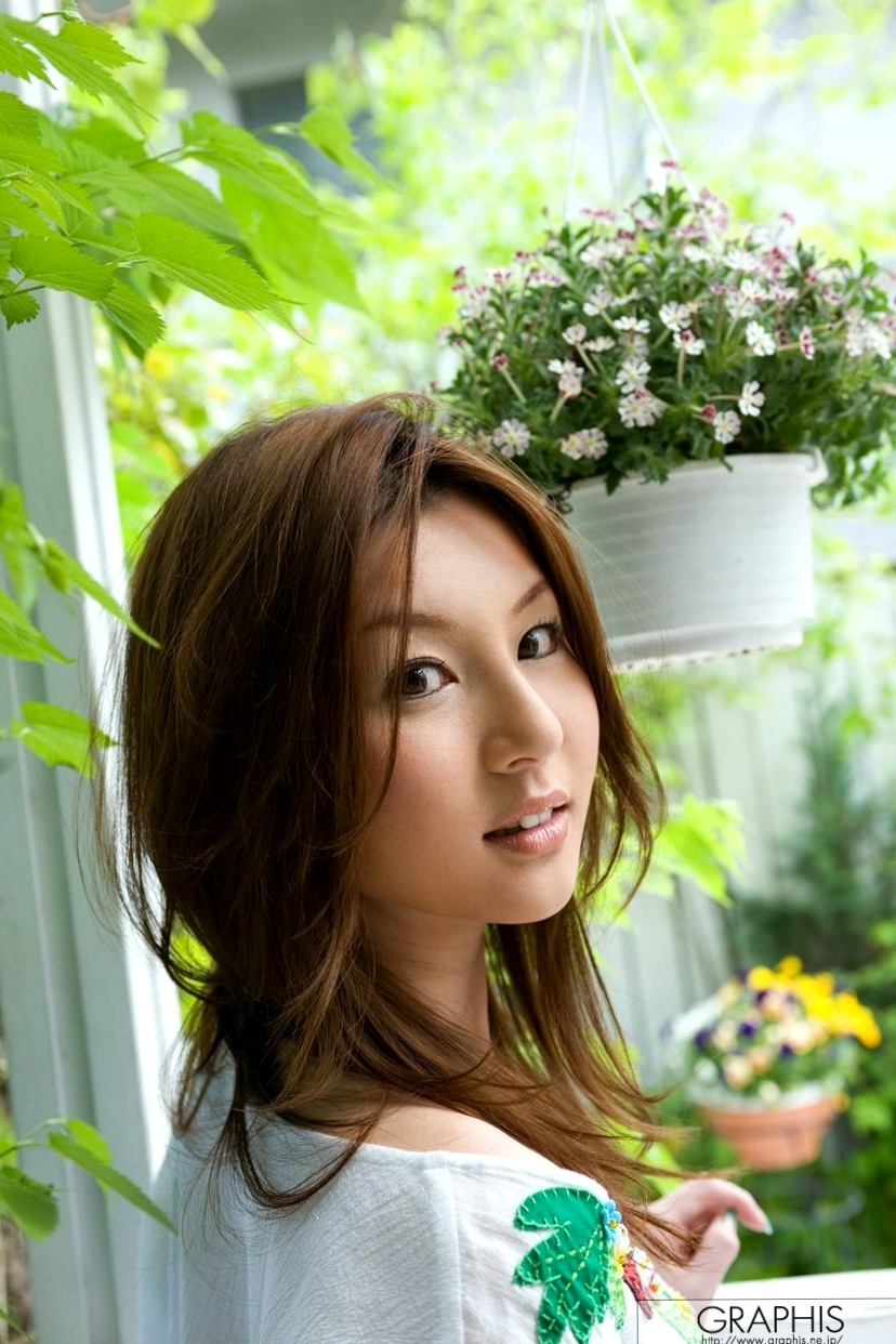 Gallery - Graphis辰巳唯《Long Legs》写真集：火辣身材比基尼与修长美腿，户外生活风与私房诱惑精选日本性感美腿比基尼诱惑 女神私房照_秀色女神 - image 14