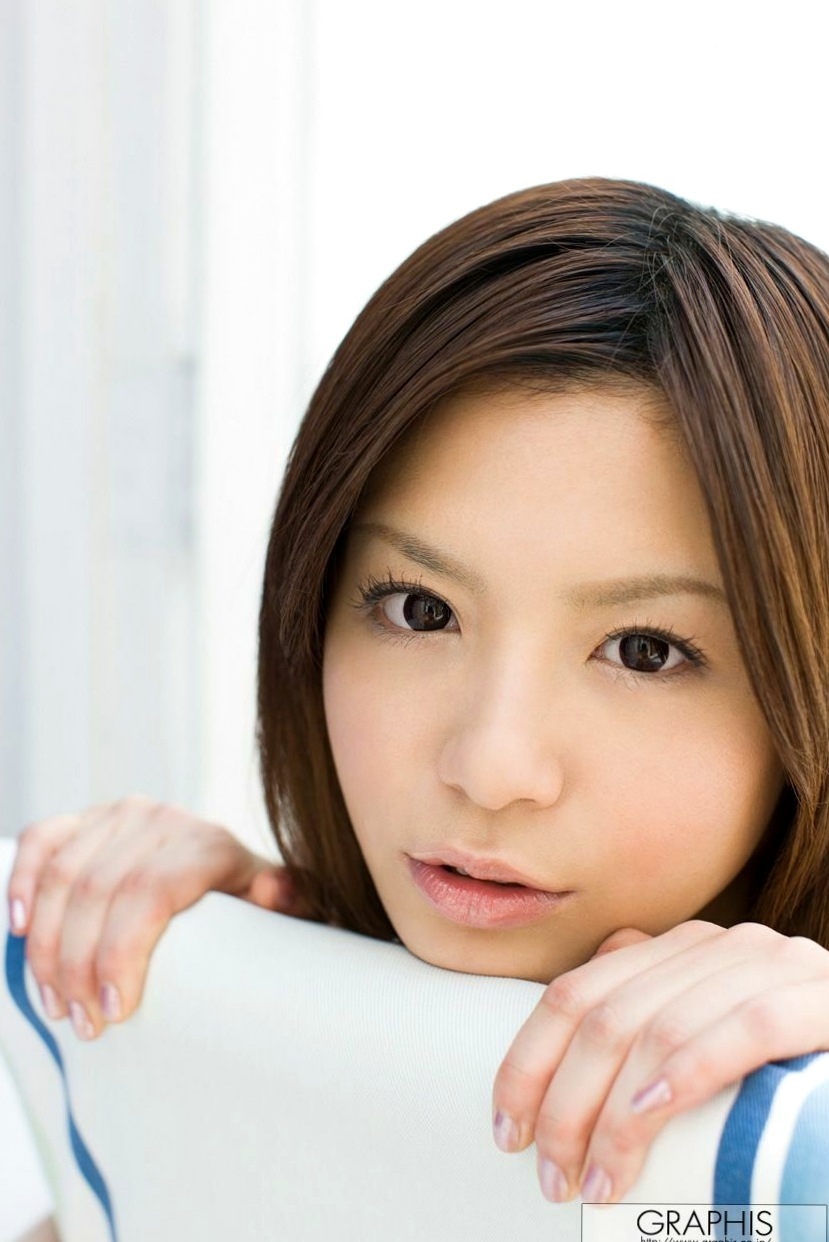 Gallery - Graphis 栗林里莉 Riri Kuribayashi 清纯少女初露锋芒，甜美童颜私房居家写真日本清纯私房照童颜巨乳 女神私房照_秀色女神 - image 18