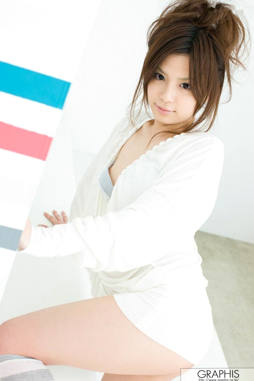 Gallery - Graphis 栗林里莉 Riri Kuribayashi 清纯少女初露锋芒，甜美童颜私房居家写真日本清纯私房照童颜巨乳 女神私房照_秀色女神 - image 36