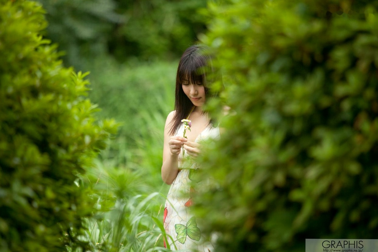 Gallery - 由爱可奈《The More Radical》户外元气校服与诱人私房写真集[29P]日本制服校服私房照性感 女神私房照_秀色女神 - image 1