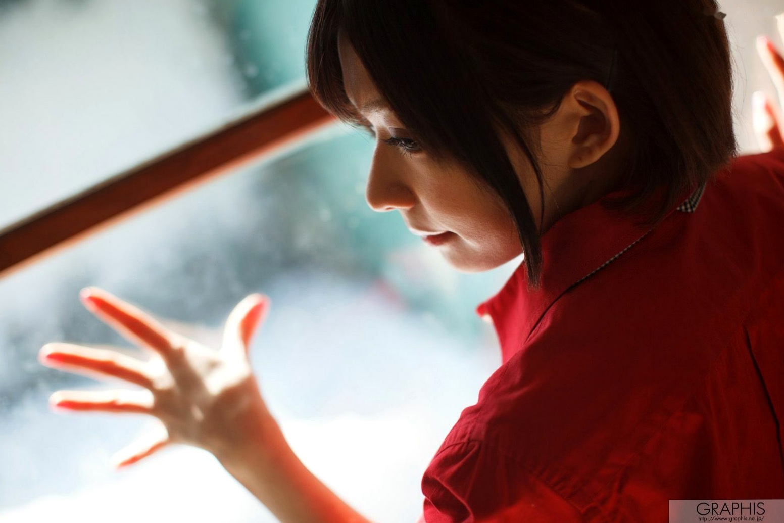 Gallery - Graphis_成海うるみ(広瀬りりあ)精选私房写真集：清纯短发诱惑与居家内衣的极致魅力[32P]清纯诱惑私房照日本 女神私房照_秀色女神 - image 2