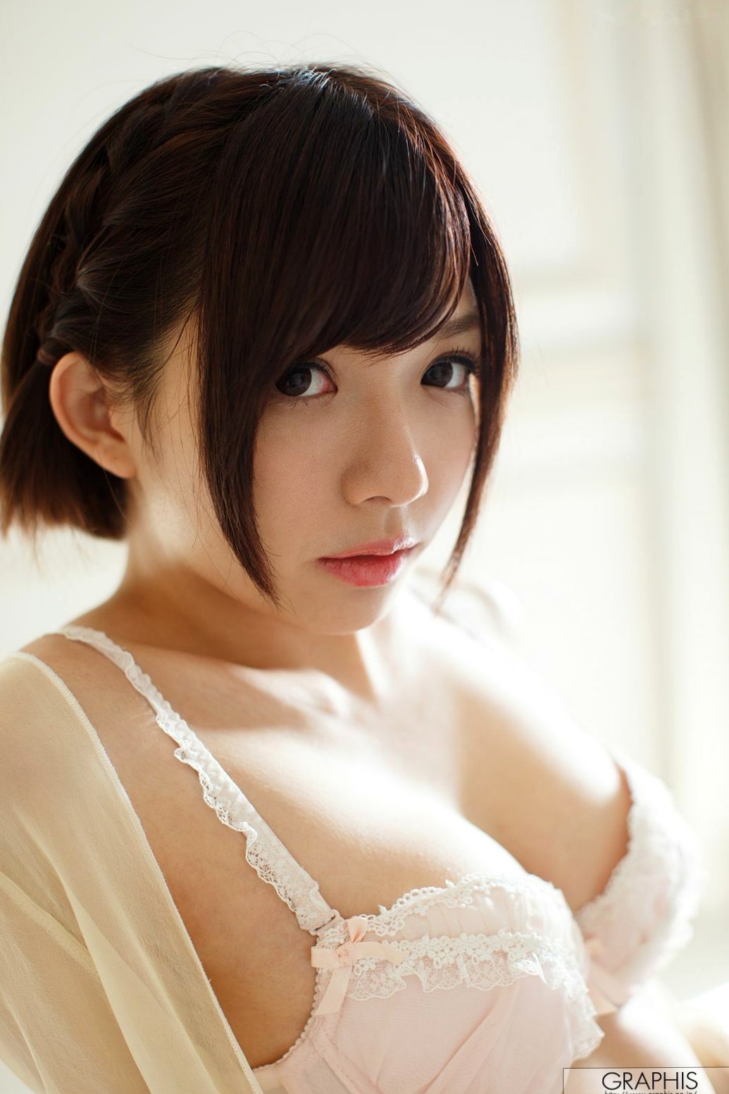 Gallery - Graphis_成海うるみ(広瀬りりあ)精选私房写真集：清纯短发诱惑与居家内衣的极致魅力[32P]清纯诱惑私房照日本 女神私房照_秀色女神 - image 13